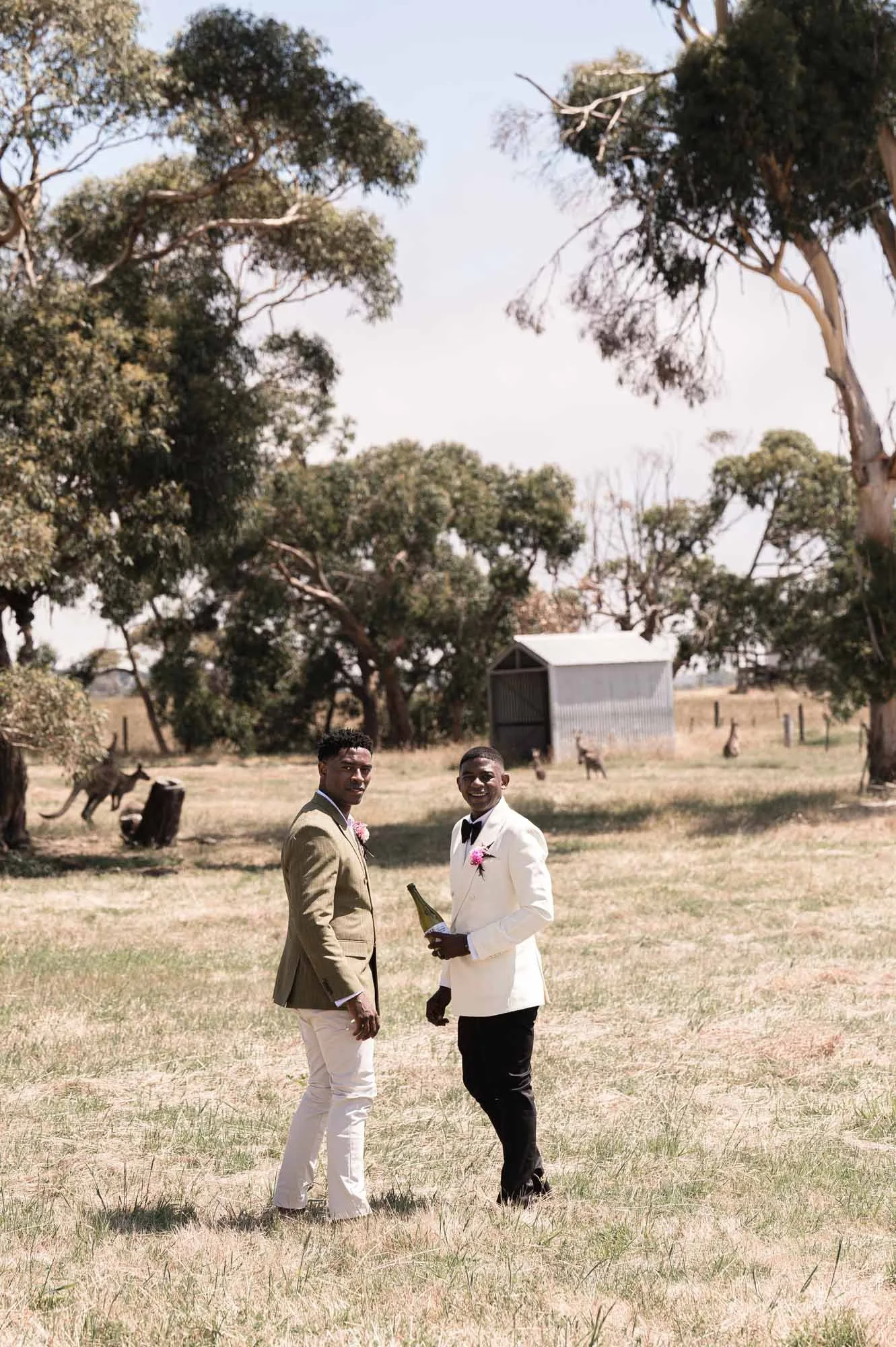 TorquaySurfCoastWedding-110.jpg
