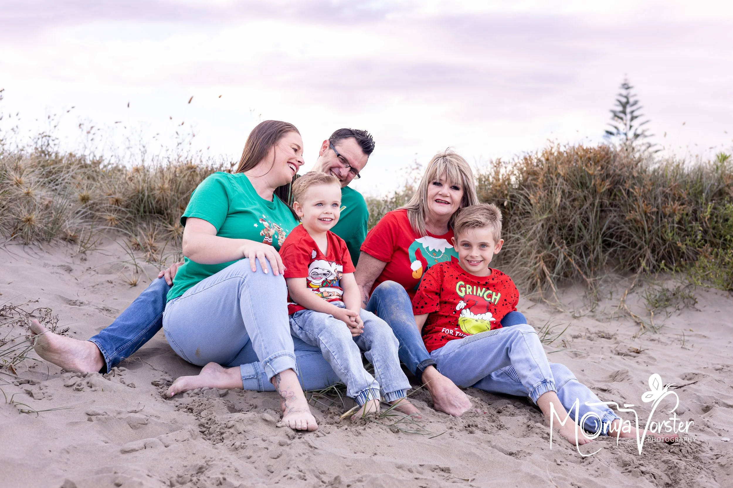 Donne Van den Berg Family Photoshoot 2024 socialm-21.jpg