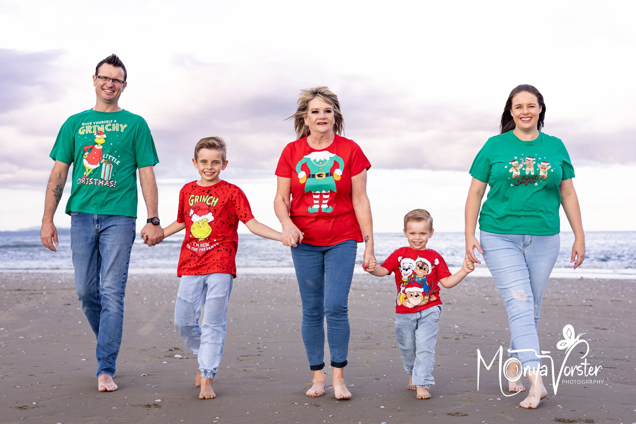 Donne Van den Berg Family Photoshoot 2024 socialm-20.jpg