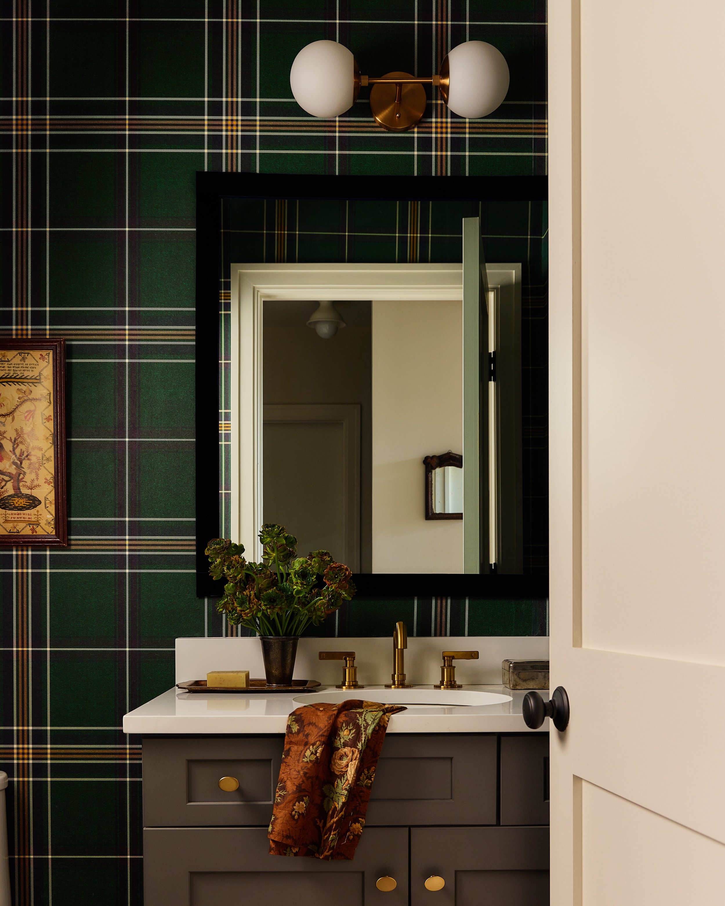 20251108_KateSJordan_LaurenCarlucciStudio_Windham_27747 copyRT1.jpg