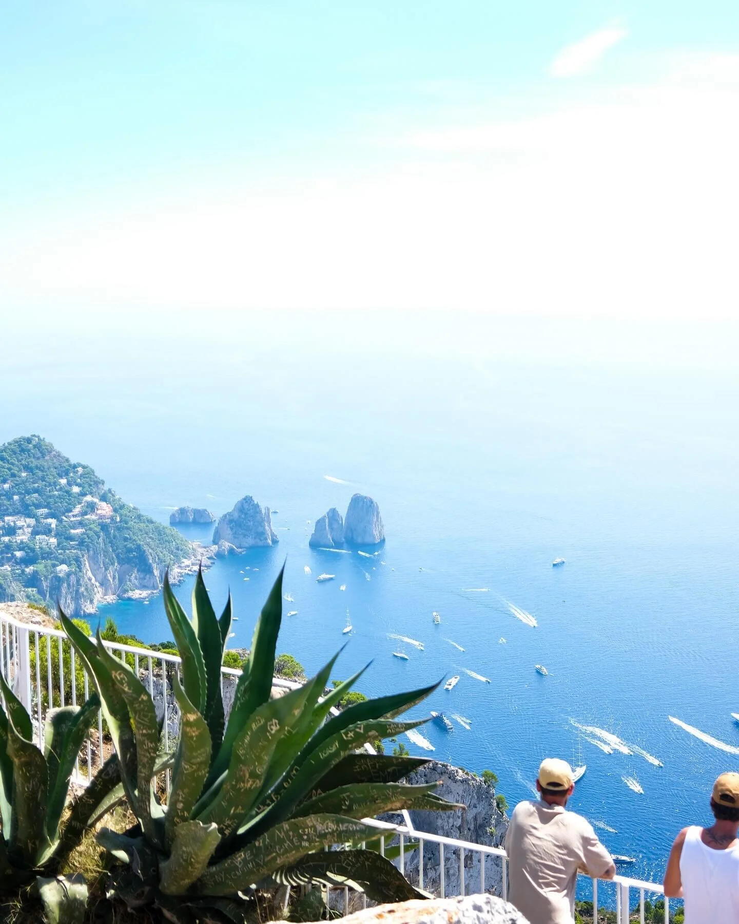 Amalfi Coast, Italy 

📷x100v #fuji #fujifilm #x100v