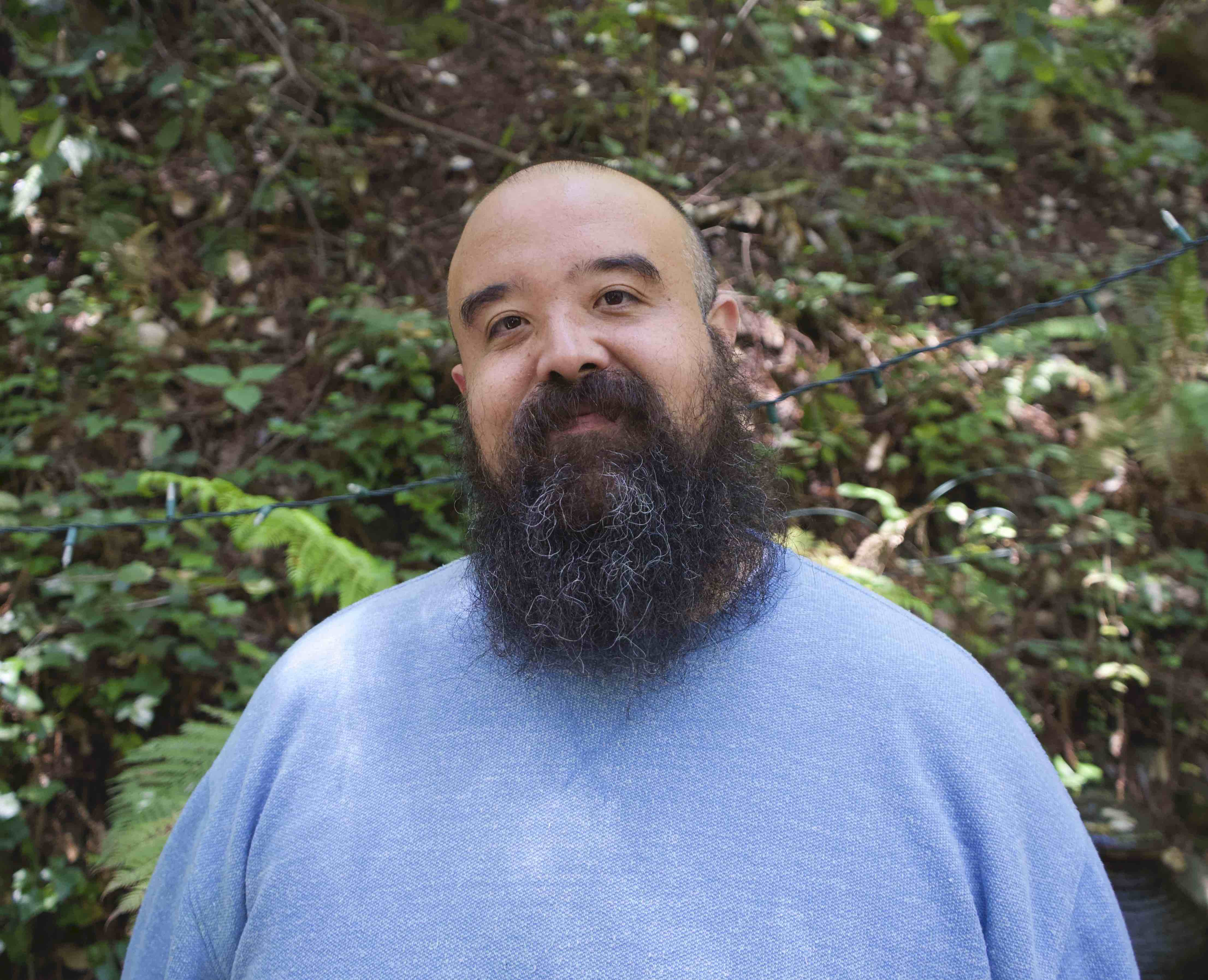 Portrait of Edgar Fabián Frías, LMFT Los Angeles based somatic psychotherapist offering support for people who have left institutional harm including Jehovah's Witnesses, cults, academia, MFA programs, and more.