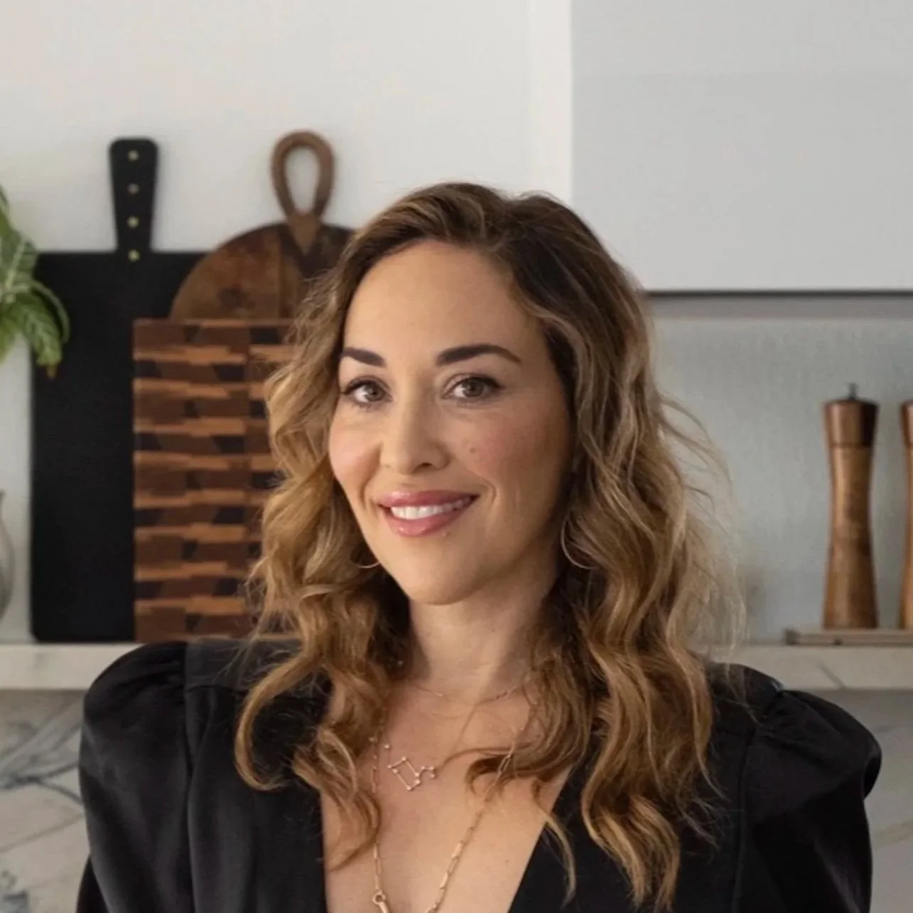 Slow Style In The Wild: Christina Cruz Leans on Art, Nature and Antiques