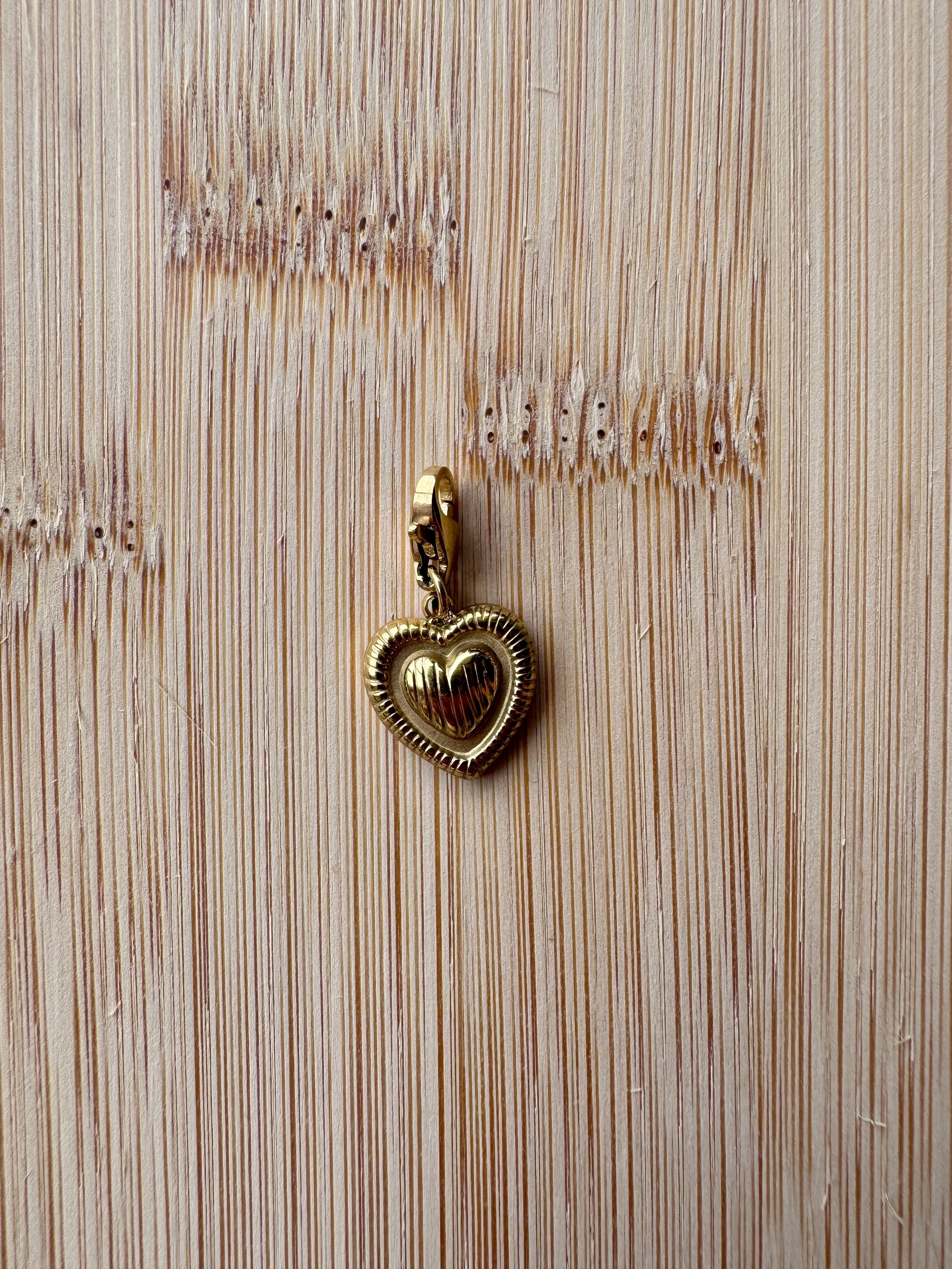 Gold charm example