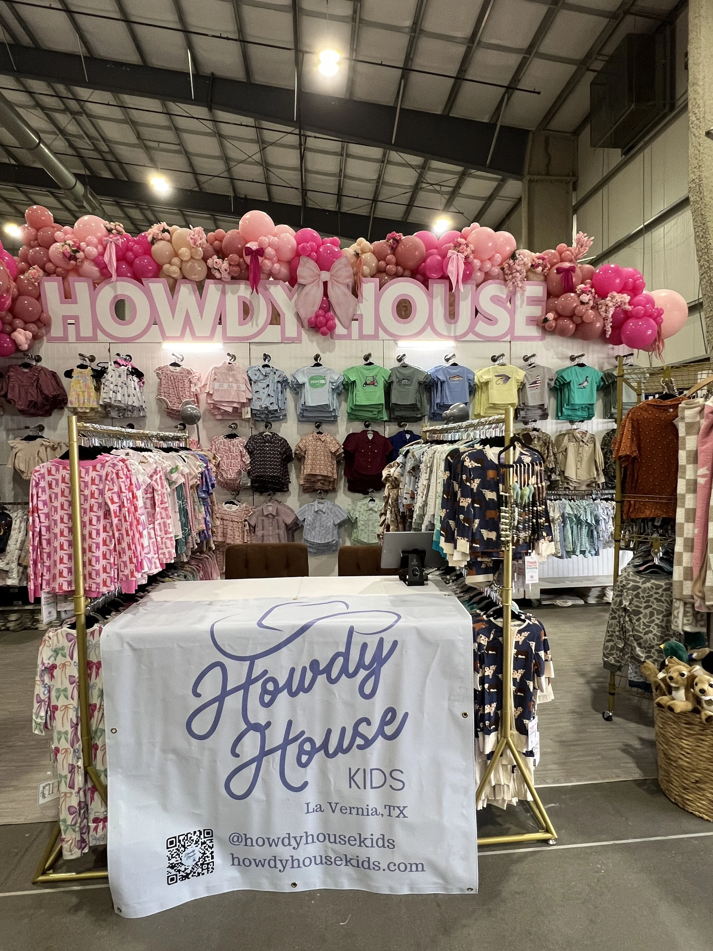 Howdy House booth balloons at the San Antonio Stock show and Rodeo.