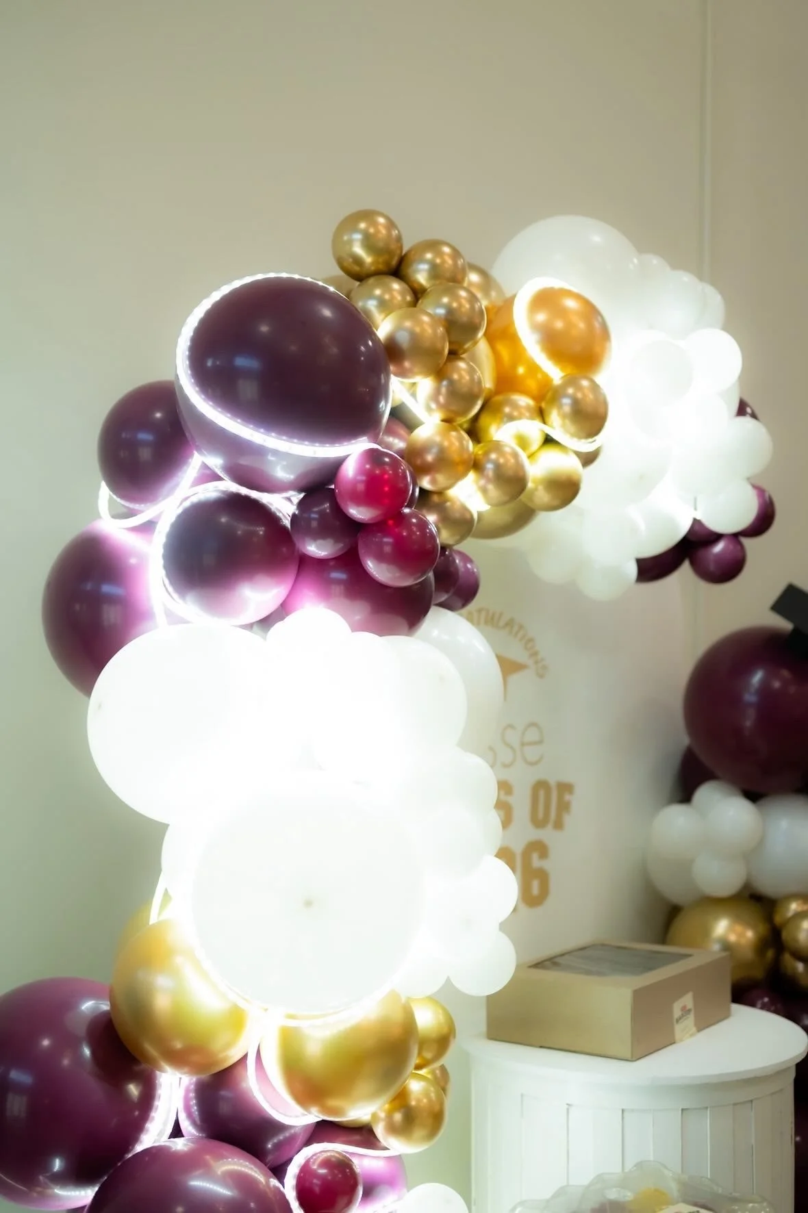Neon Rope details in balloon garland
