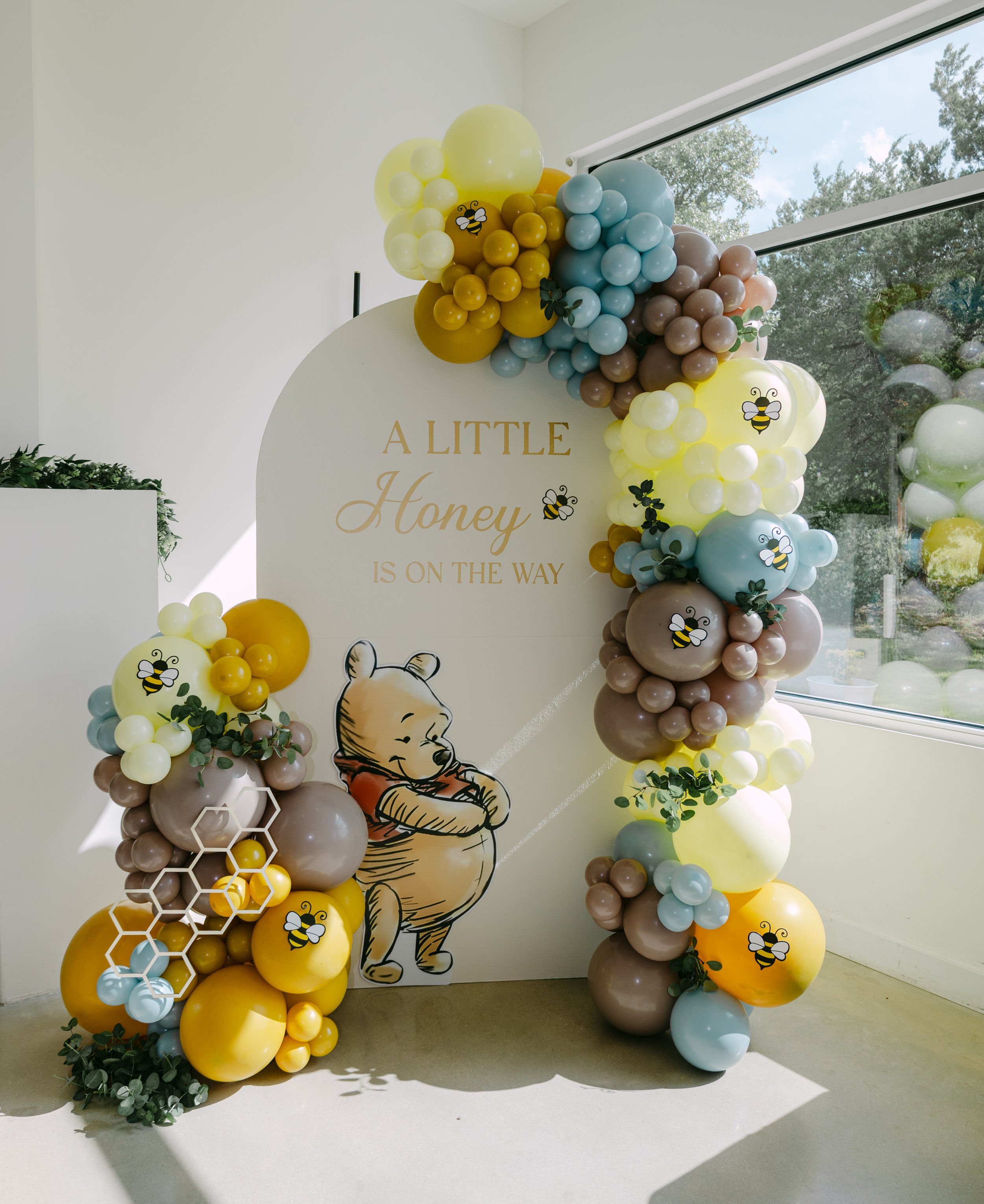  neutral baby shower decorations Venue: The Sara