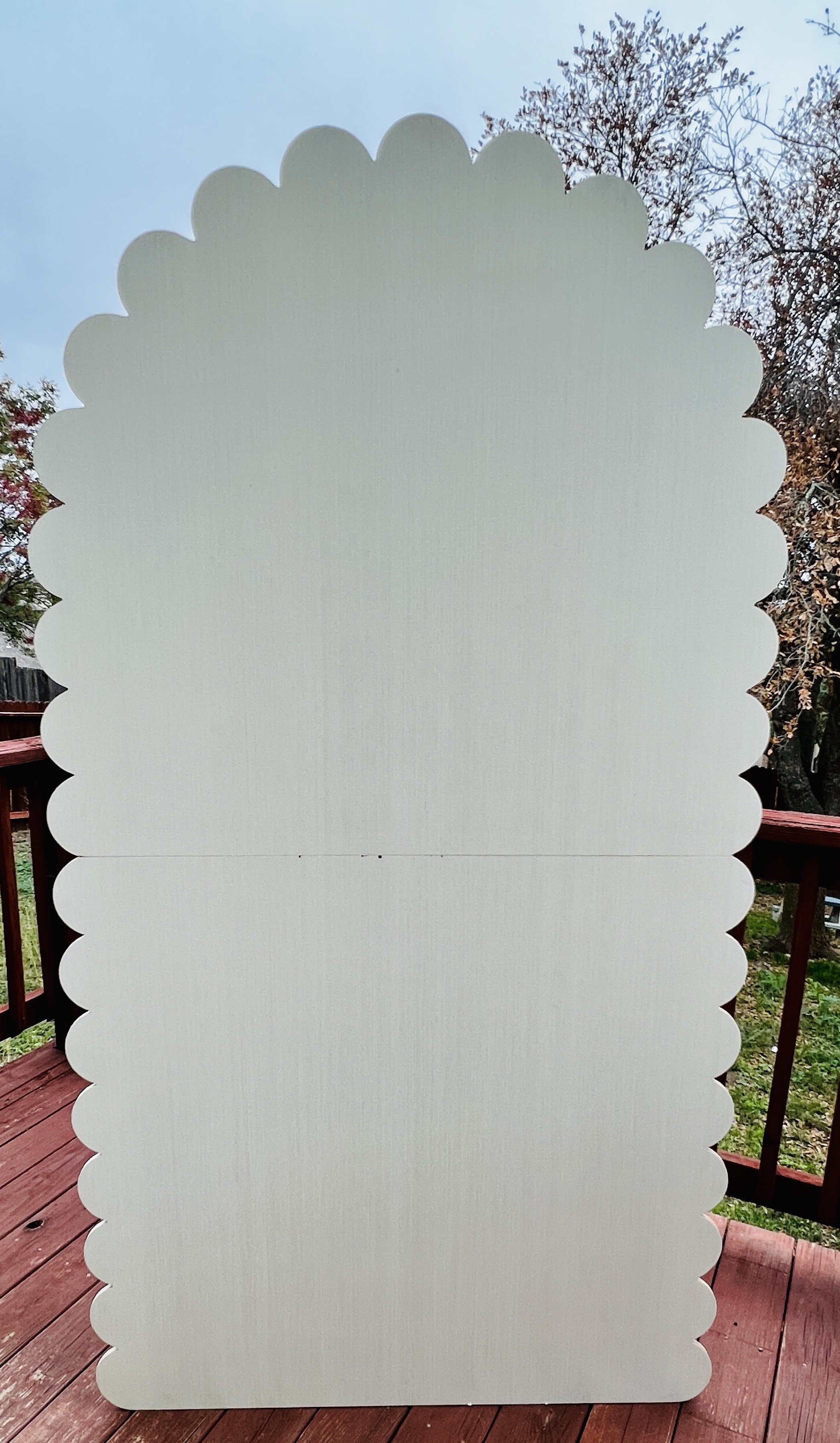 6.5ft Scalloped wooden arch can be painted any color. 