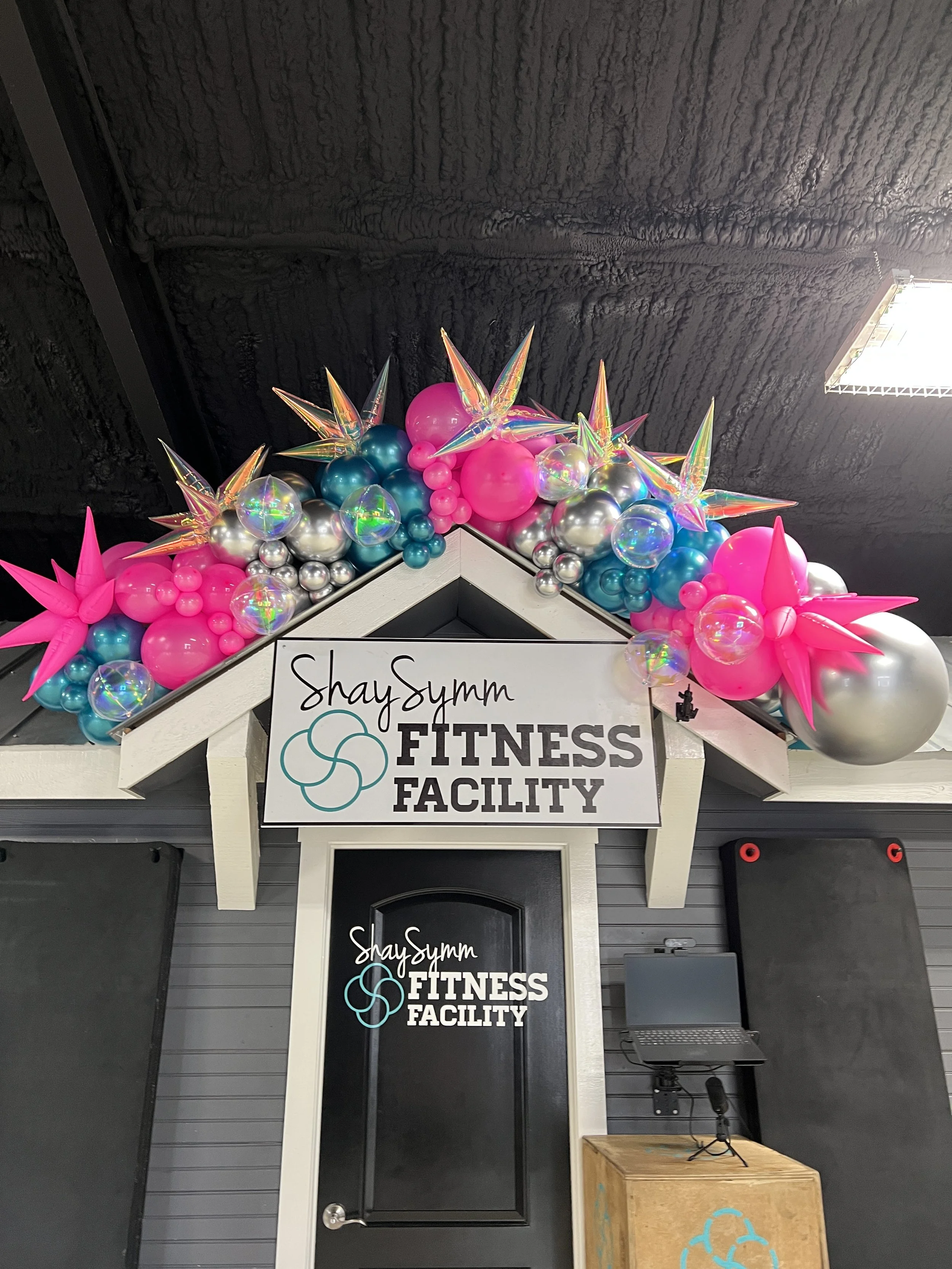 Corporate office installations and gym balloon decorations.  Office Event decor La Vernia, TX. 