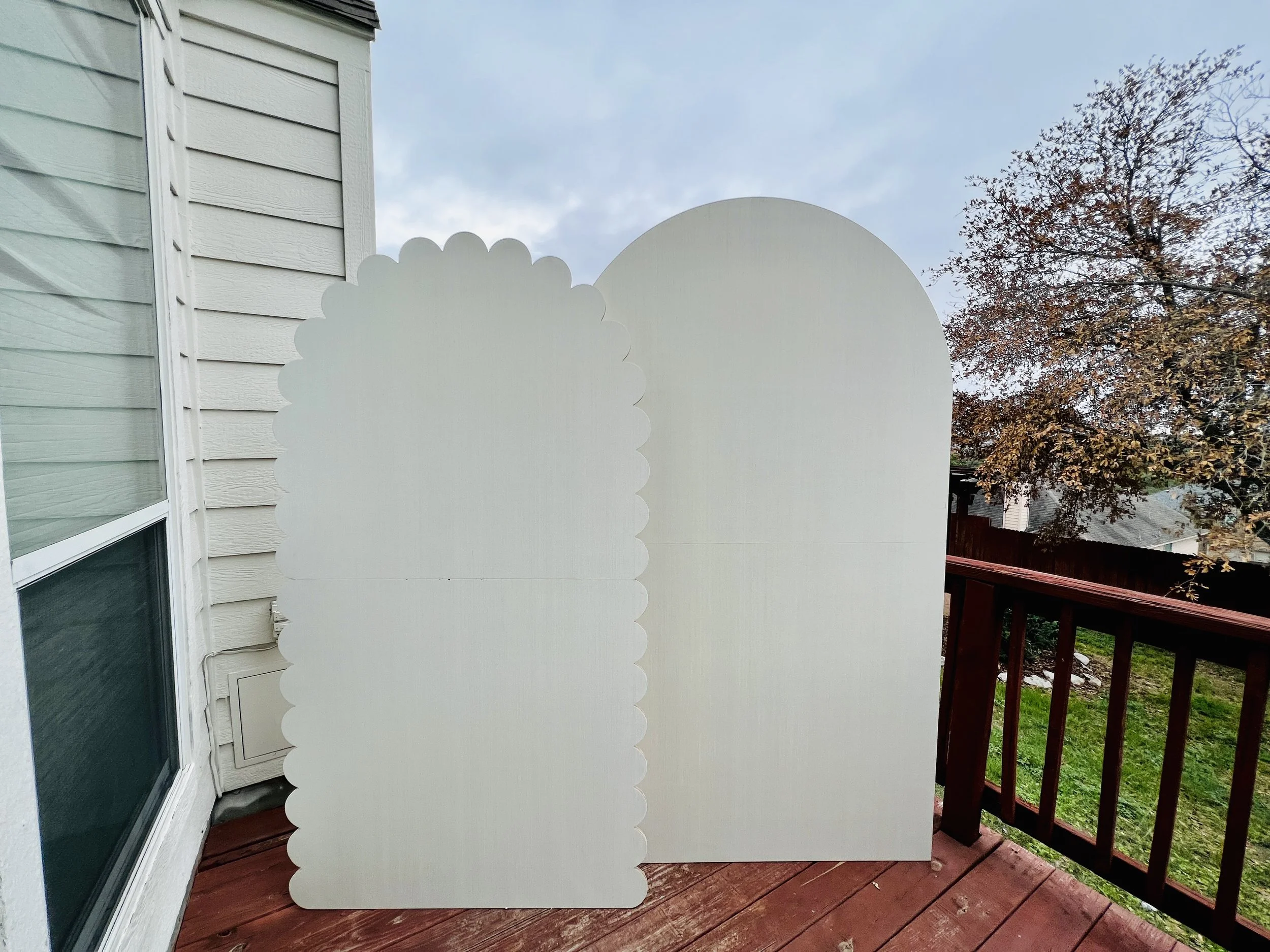 6.5ft Wooden Scalloped and 7ft arch. 