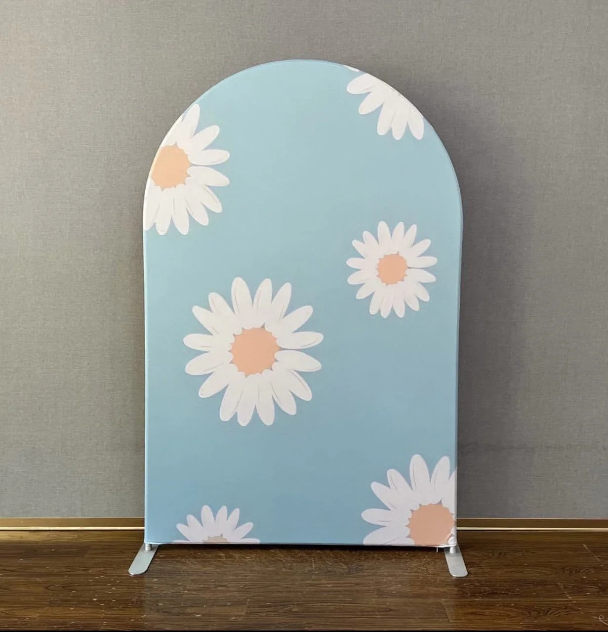 7.5ft Daisy backdrop 