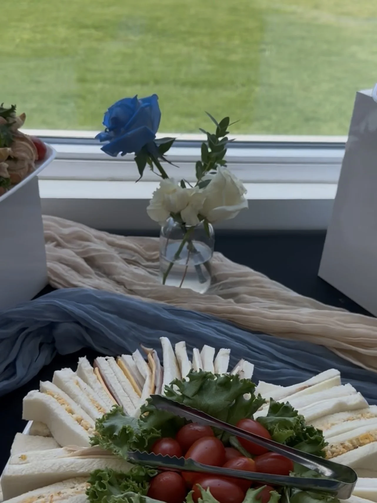 Fresh Floral Bud Vases Designed for Weddings, Baby Showers, Corporate events.