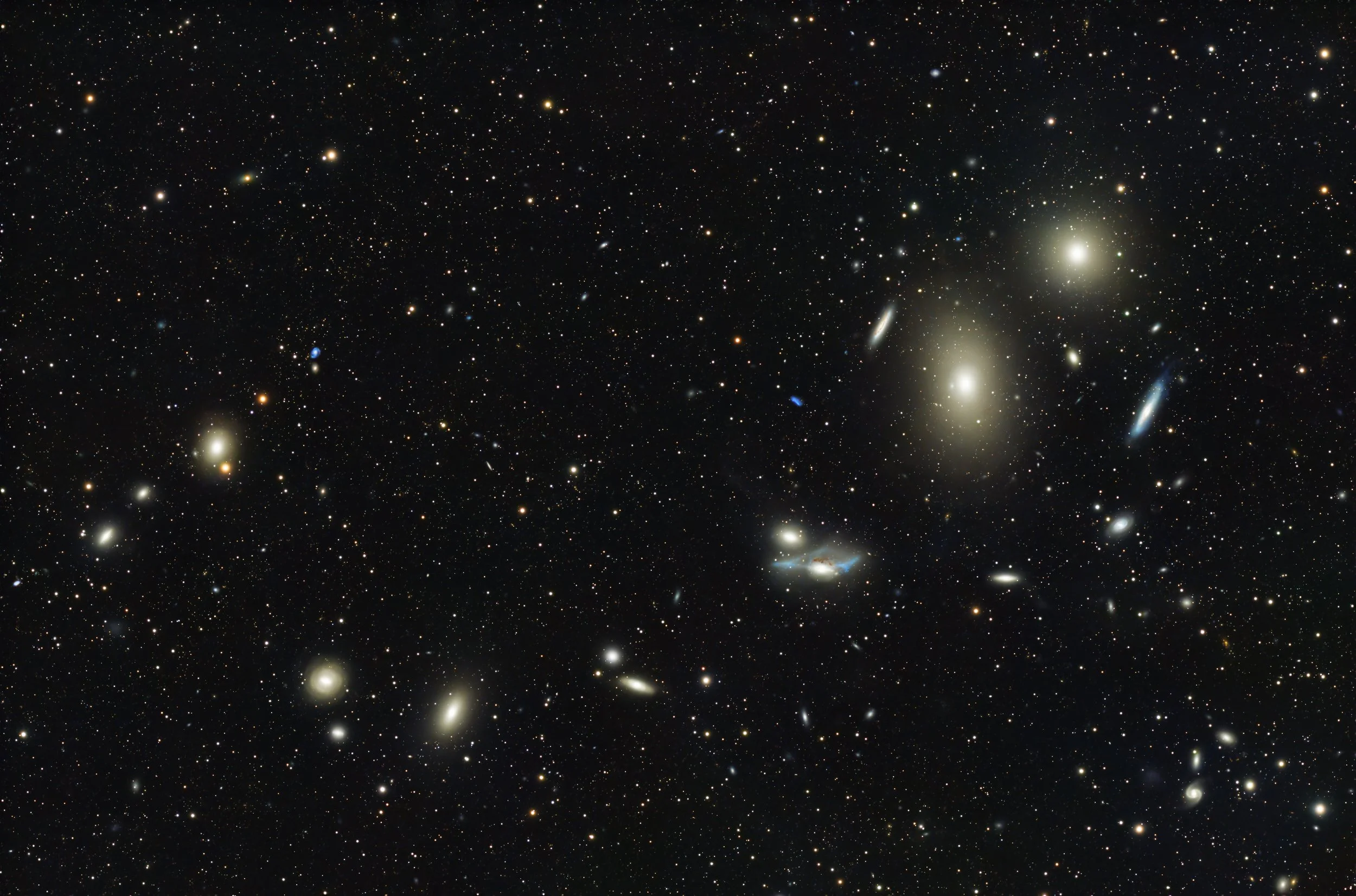 Markarian's_Chain_Masterpiece_Fine_Art.jpg