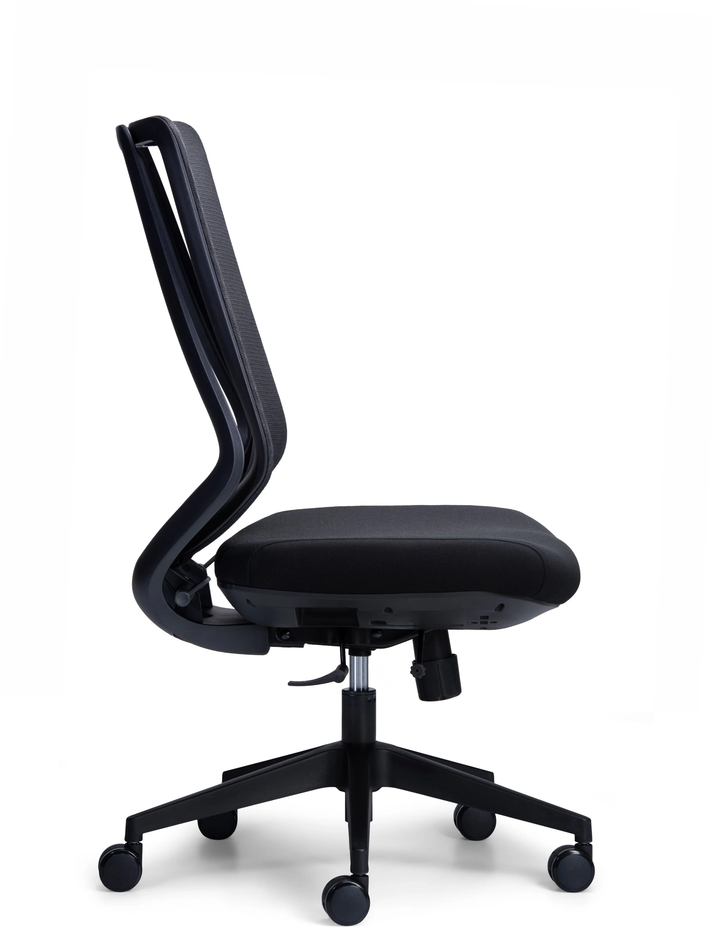 Advanta_Voka_std_lumbar_blk_103_noArms.jpg