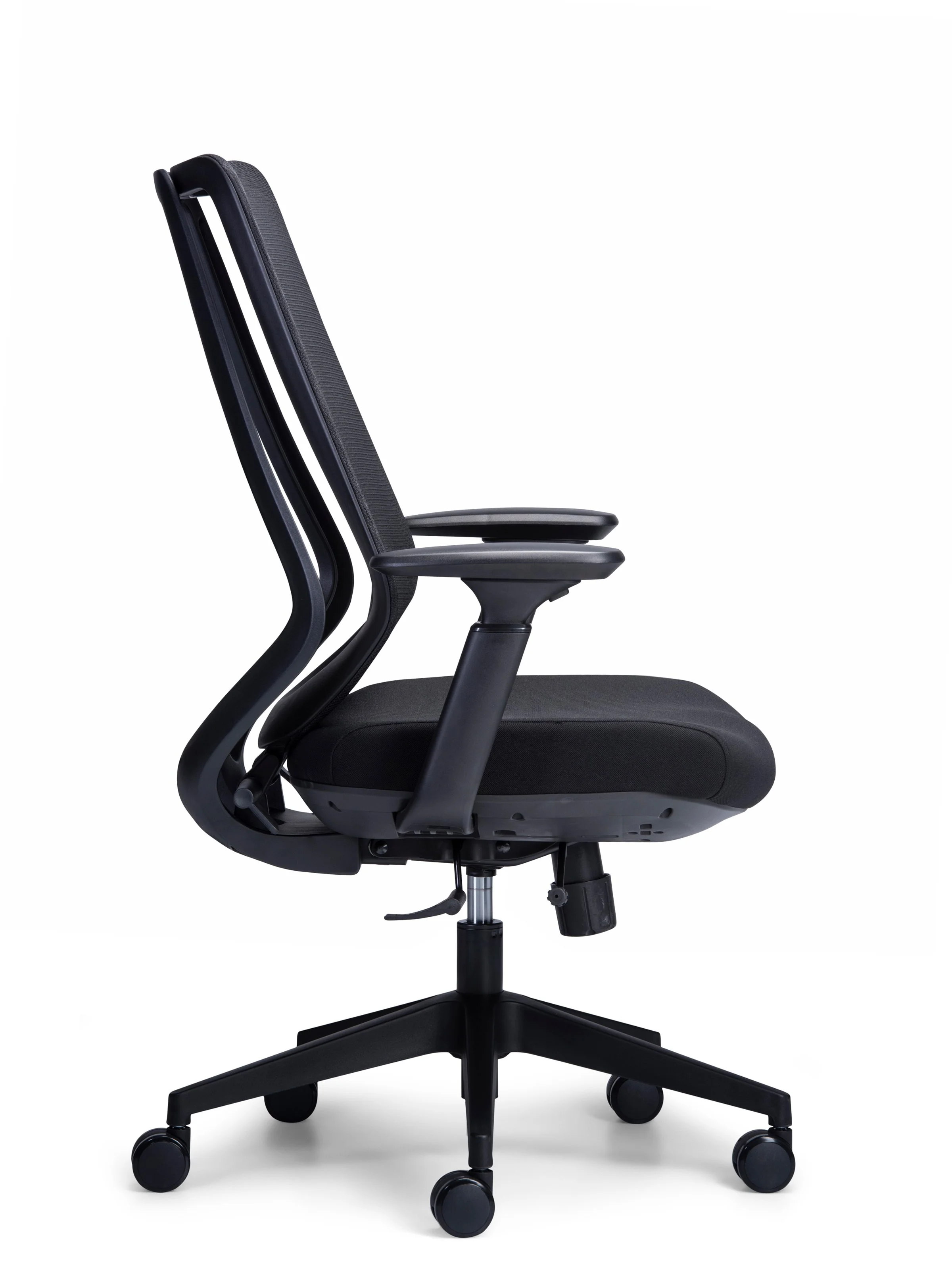 Advanta_Voka_std_lumbar_blk_103.jpg