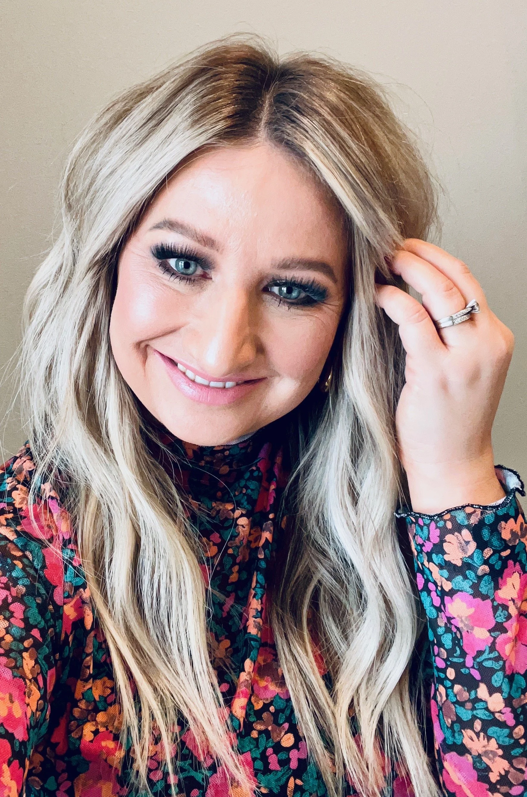 Cosmetologist- Kristin Moots Beauty Studio