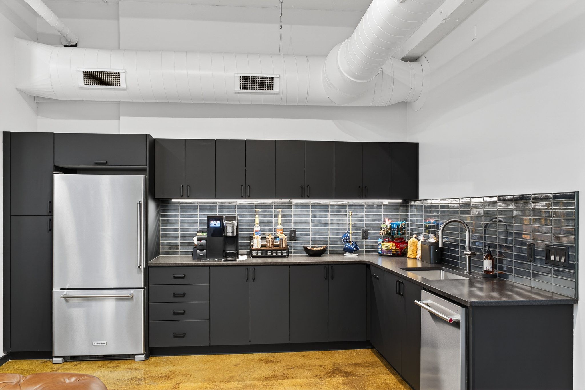 Smyth and Field - 646 Main - web-13.jpg