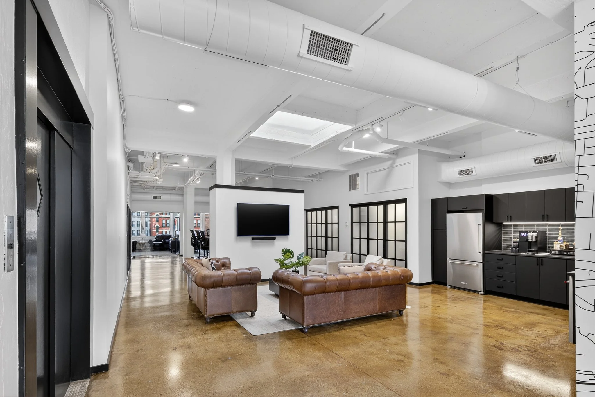 Smyth and Field - 646 Main - web-5.jpg