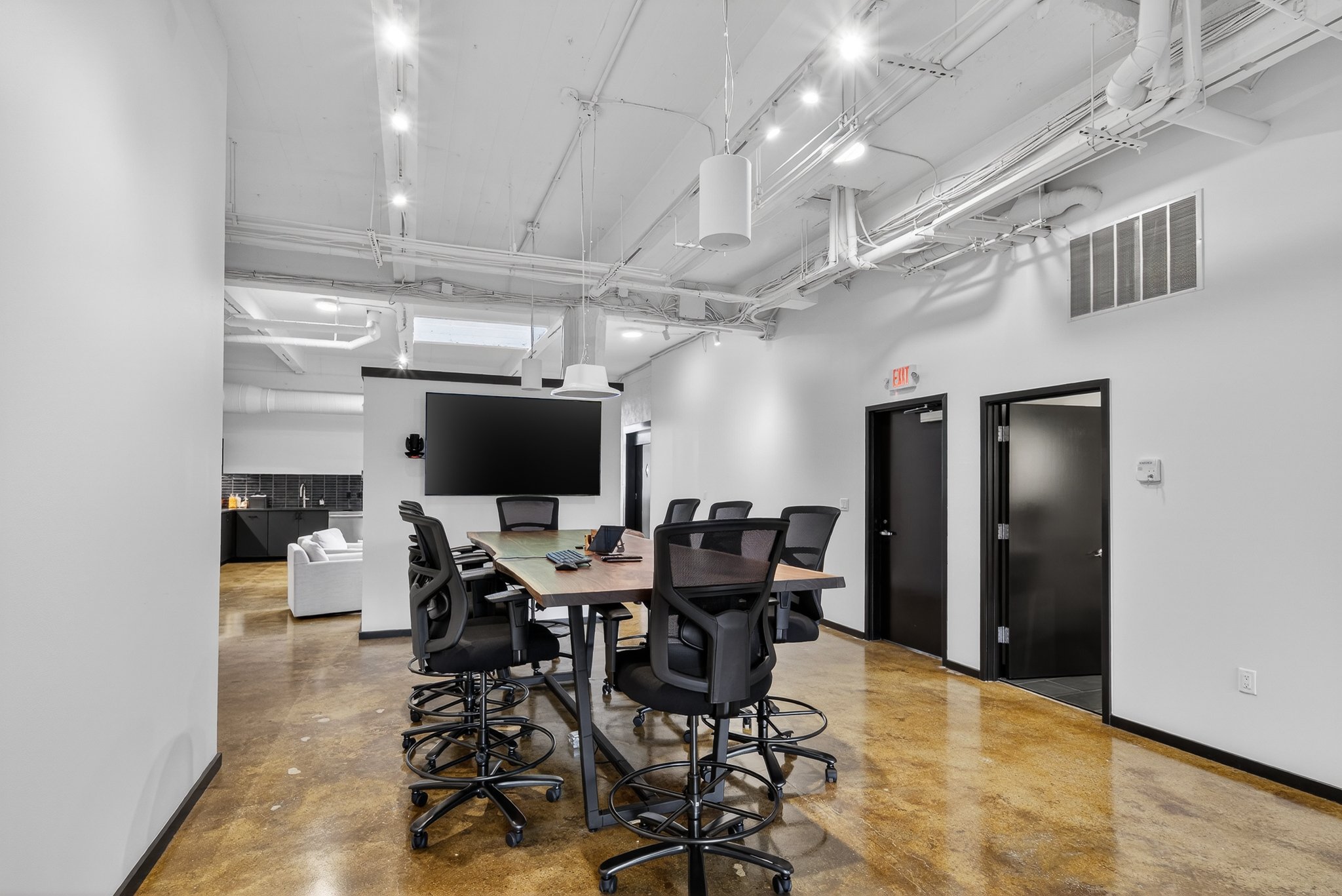 Smyth and Field - 646 Main - web-18.jpg