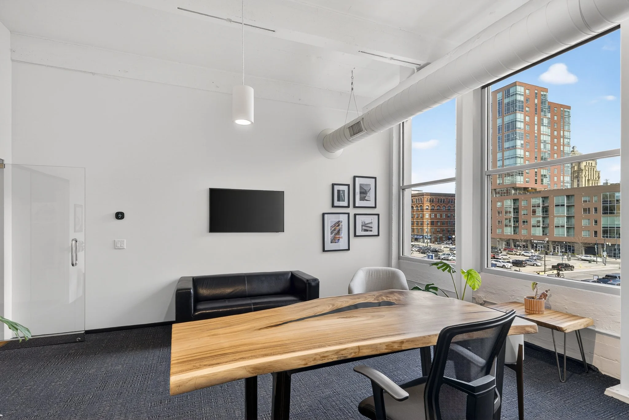 Smyth and Field - 646 Main - web-30.jpg