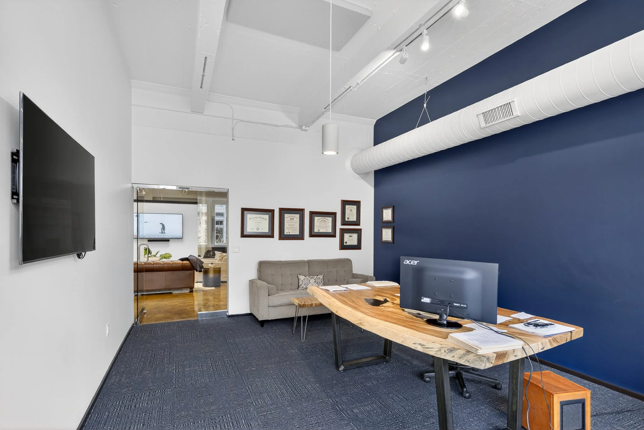 Smyth and Field - 646 Main - web-35.jpg