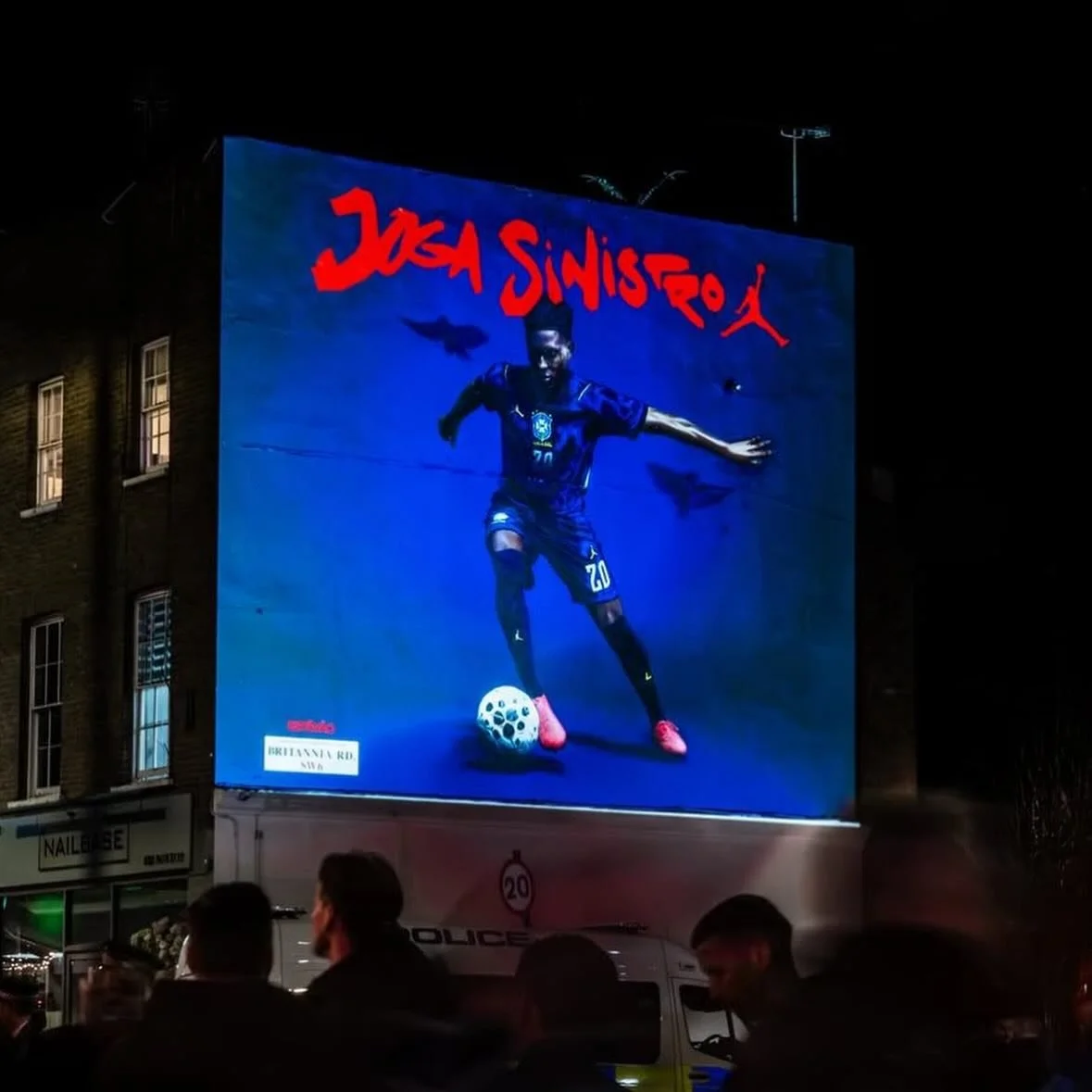 Jordan Brand is making a bold global play with Brazil&rsquo;s national football team through its &ldquo;Joga Sinistro&rdquo; campaign, aligning two cultural powerhouses to drive relevance, reach, and affinity ahead of the World Cup.

&ldquo;Joga Sini