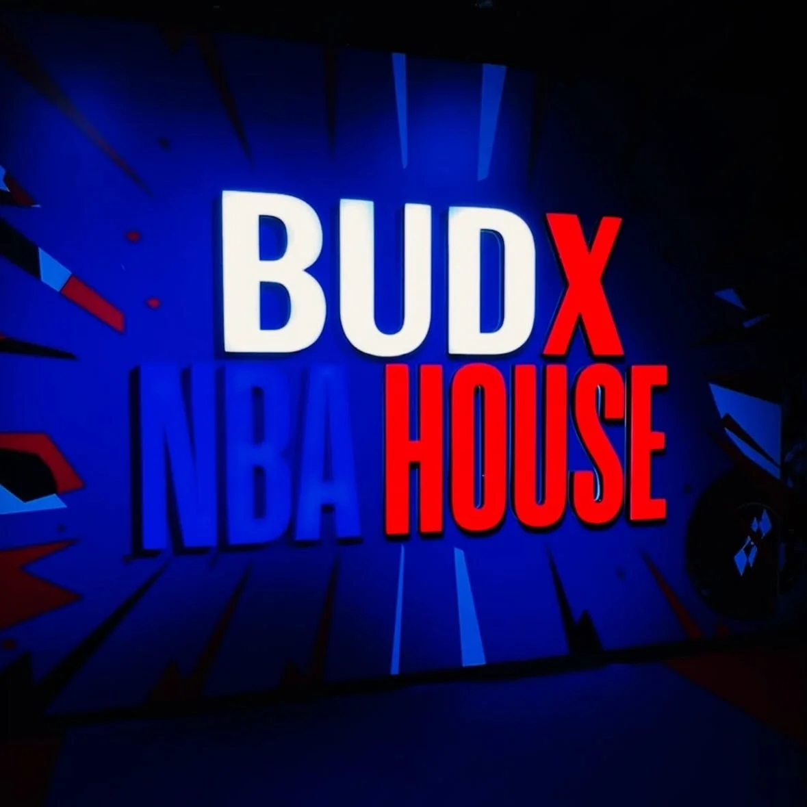 For the second straight year, the NBA&rsquo;s BUDX NBA House in India showcased how sports are evolving into full-scale culture platforms, blending basketball, music, fashion, creators and entertainment into one immersive fan experience. 

The event 