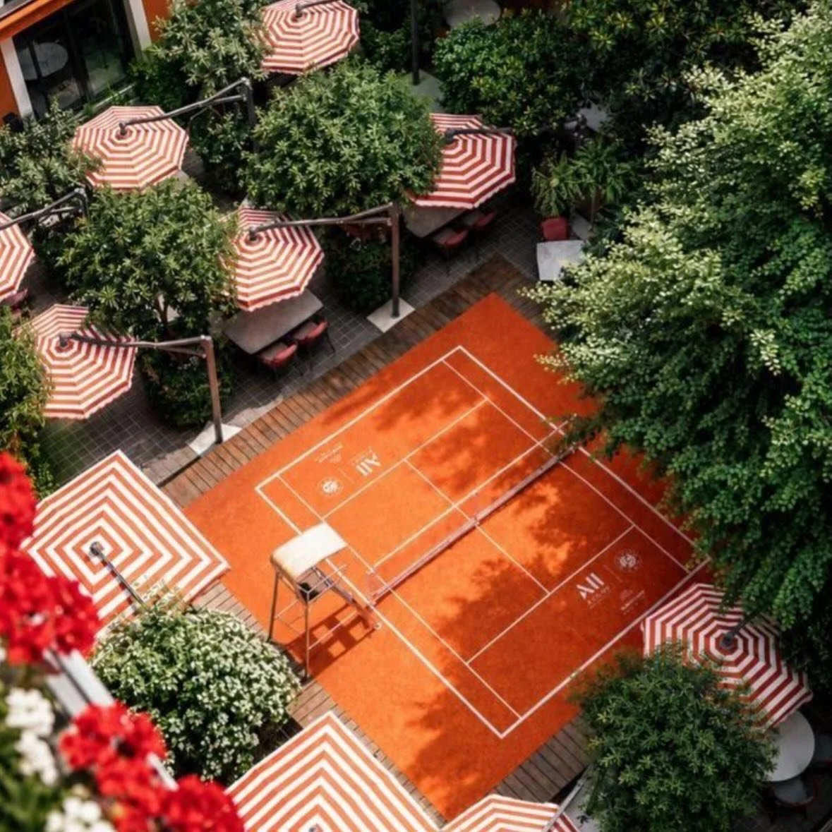 Brands are becoming increasingly creative in how they activate around Roland-Garros, leveraging the tournament&rsquo;s iconic red clay courts to create distinctive experiences and storytelling platforms both in France and around the world.