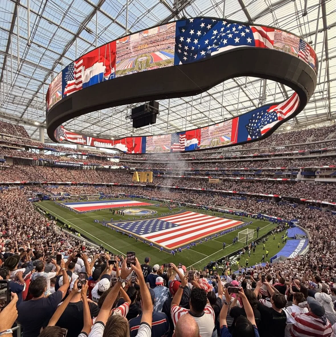 Los Angeles and SoFi Stadium delivered a world-class spectacle for U.S. Soccer&rsquo;s World Cup-opening victory over Paraguay. 

From the moment fans arrived to the final whistle, the energy was electric and Michelob Ultra was at the center of it al