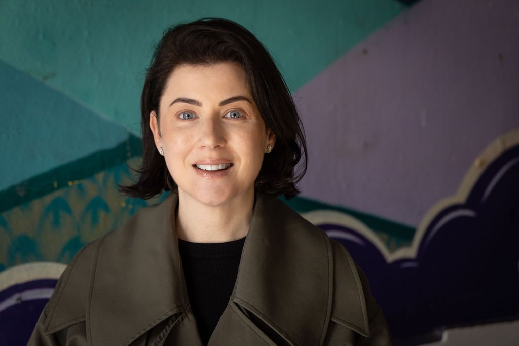 Curious, credentialed, and unapologetic, Nic isn’t just teaching meditation; she embodies lifelong mind-body personal and professional learning. With over 800 hours of registered meditation teacher training through The School of Modern Meditation.
