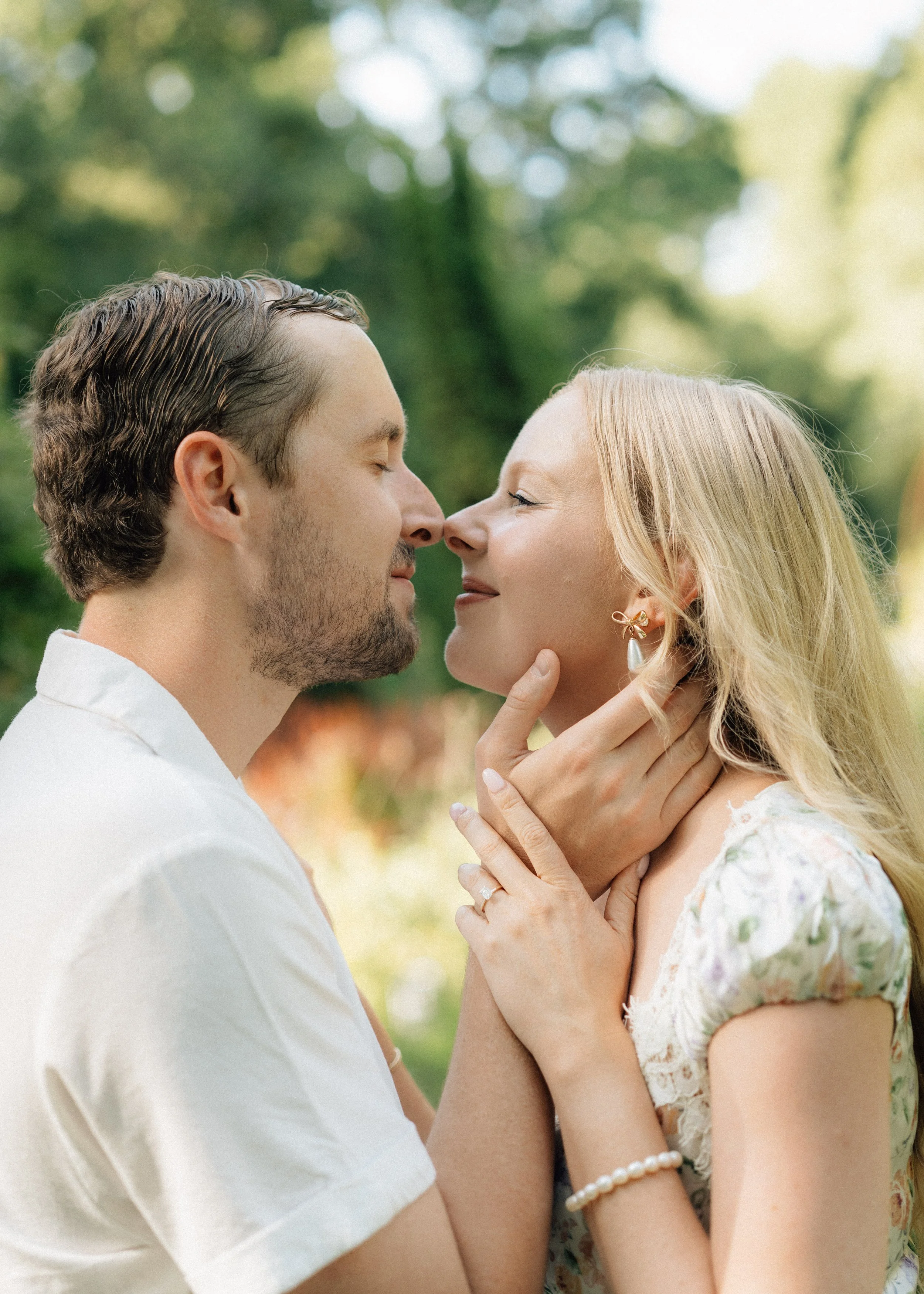 Engagement session cator woolford gardens Atlanta wedding photographer