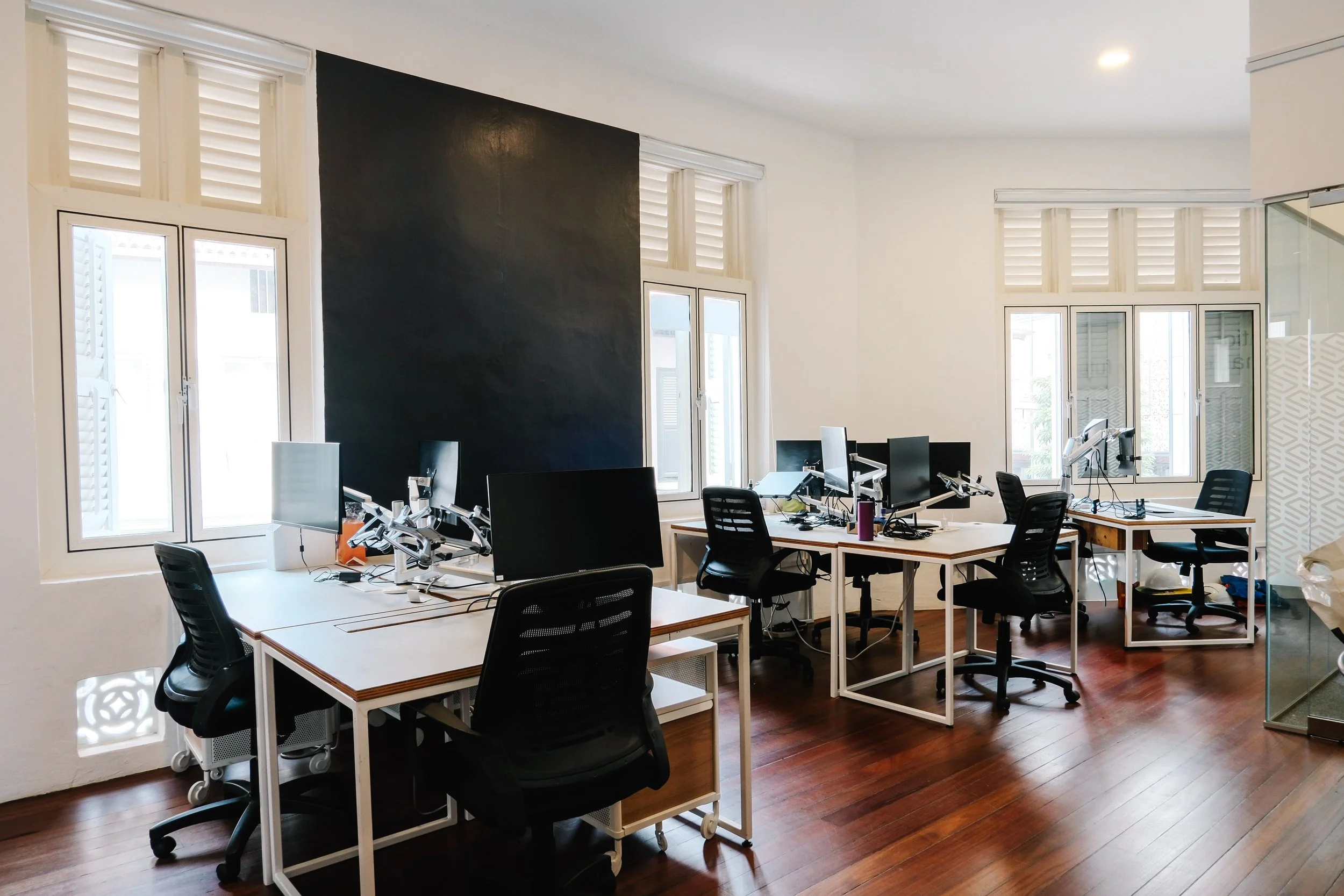 9 Club Street - Office Space - Overview.jpg