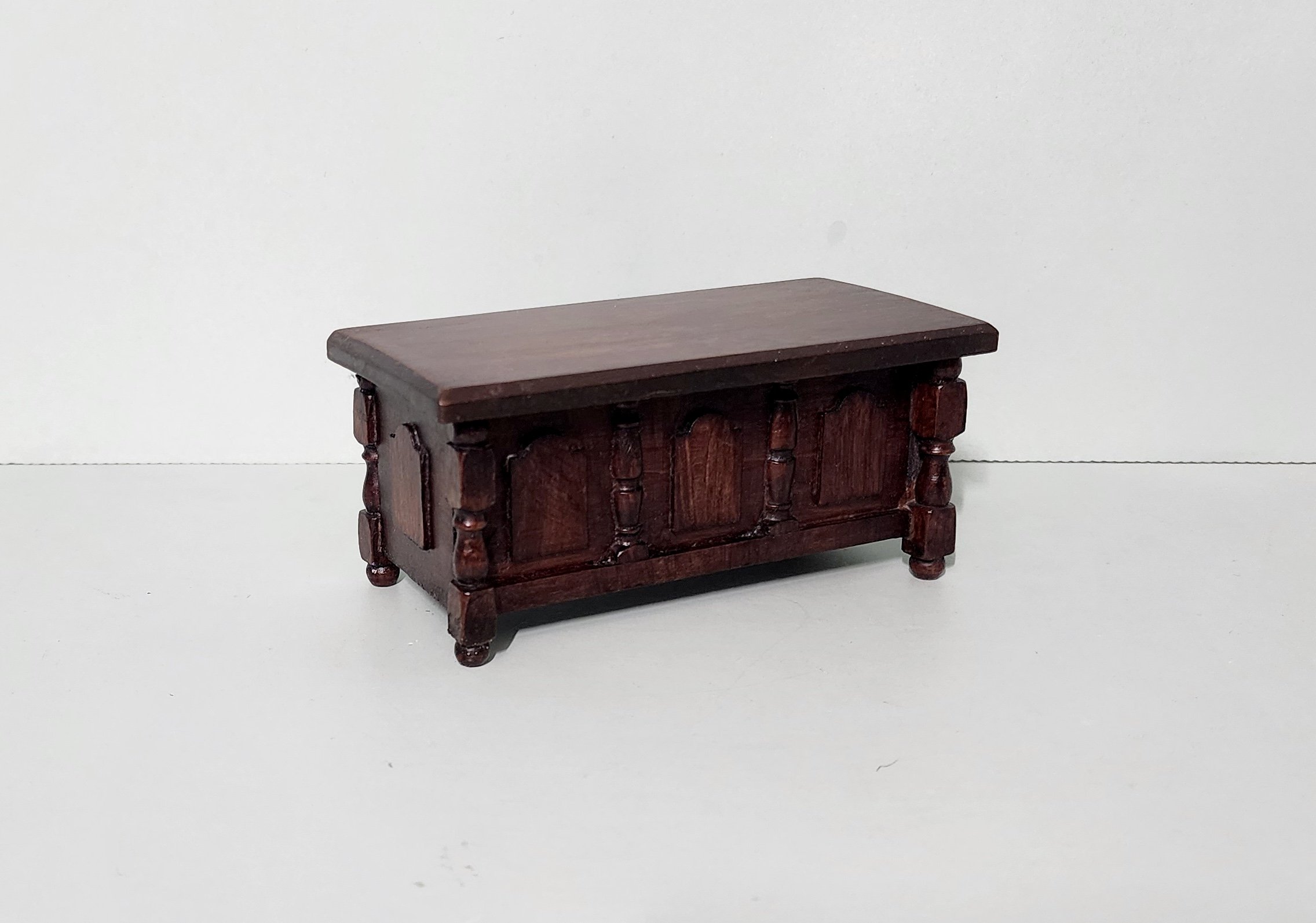 Red Stain German Blanket Chest