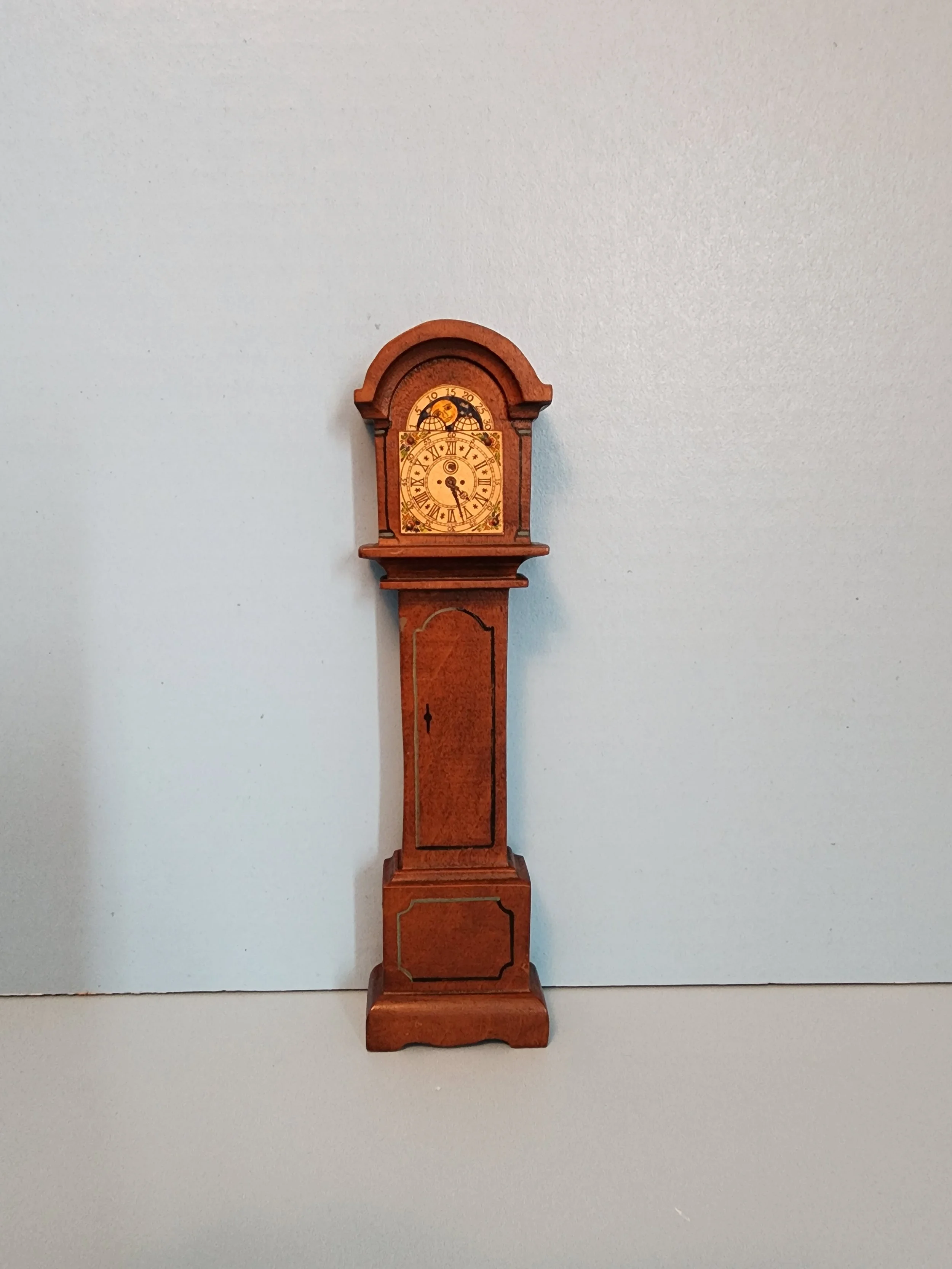 Tynietoy Grandfather Clock, Excellent