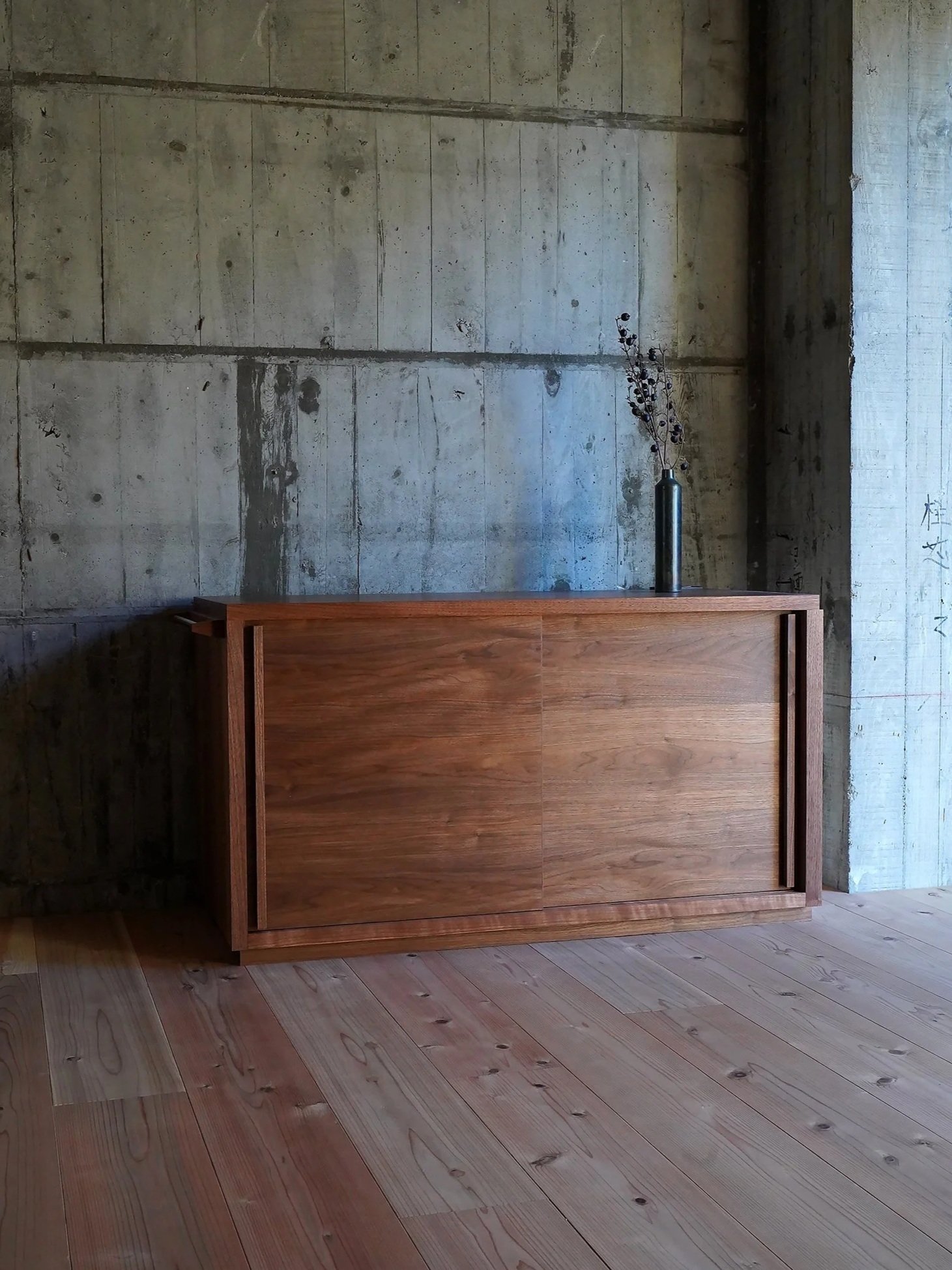 M邸　引戸のサイドボード