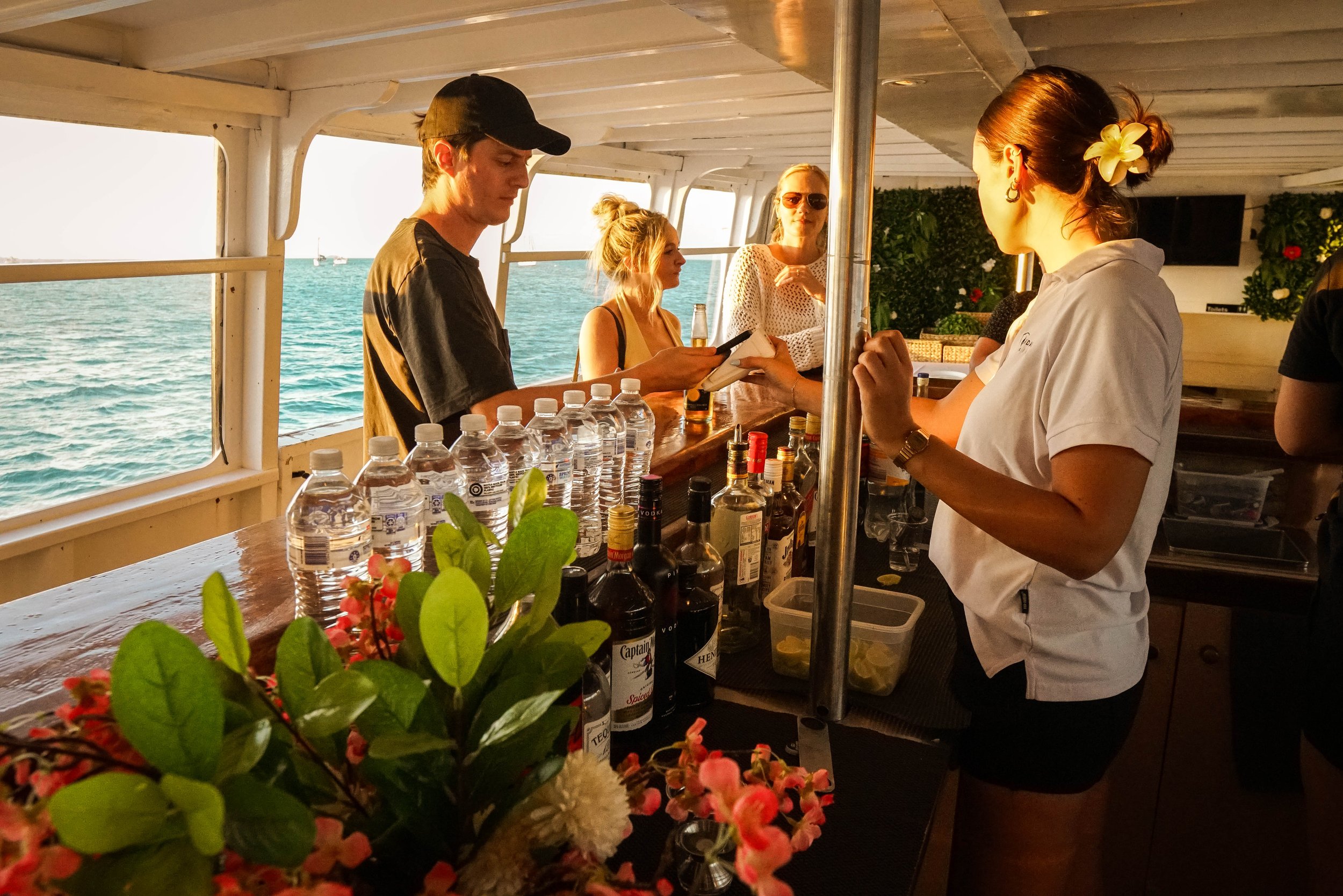 DINNER CRUISE 3.jpg