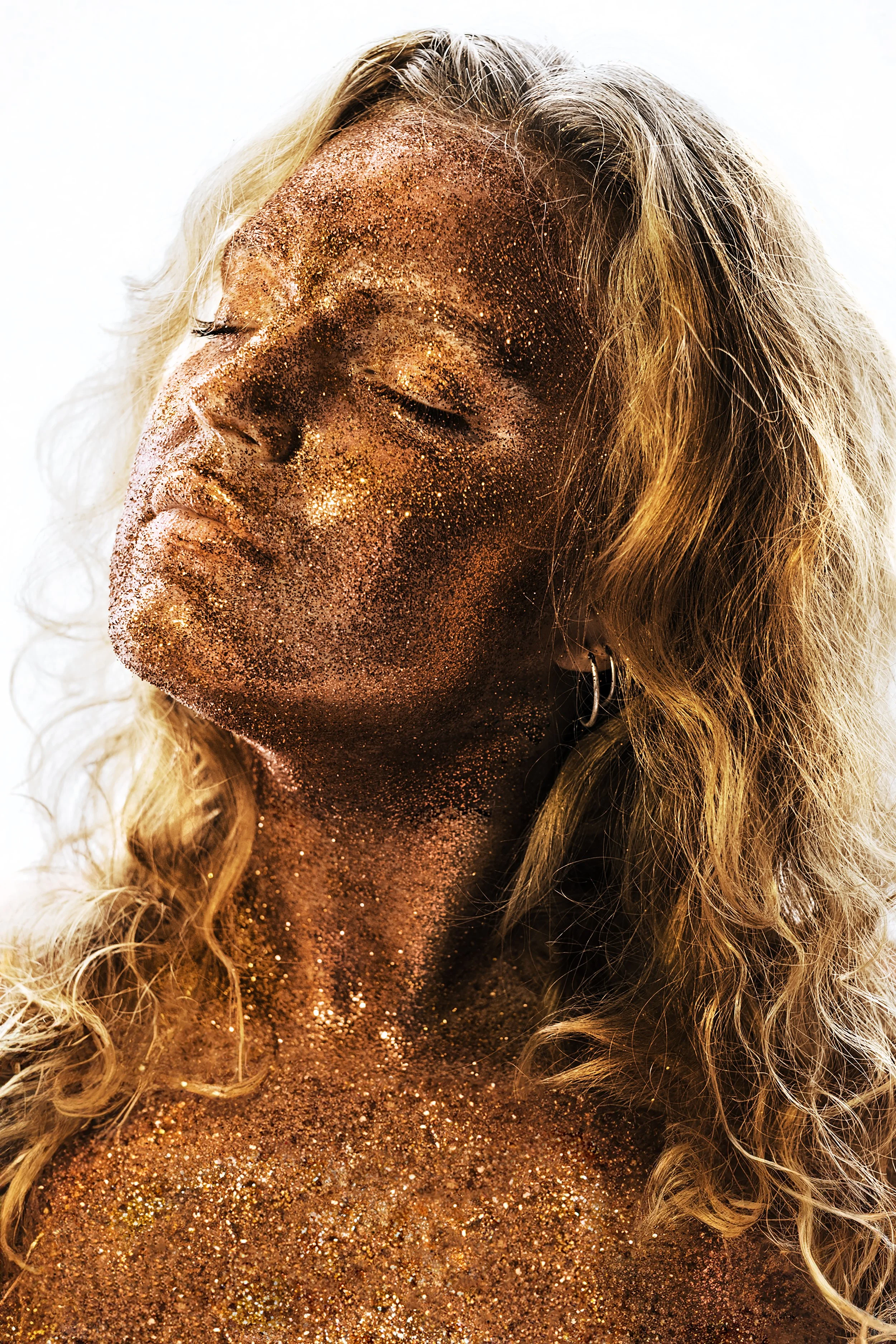 ClaudDomken_Saskia_Canvas of a Woman_9.jpg