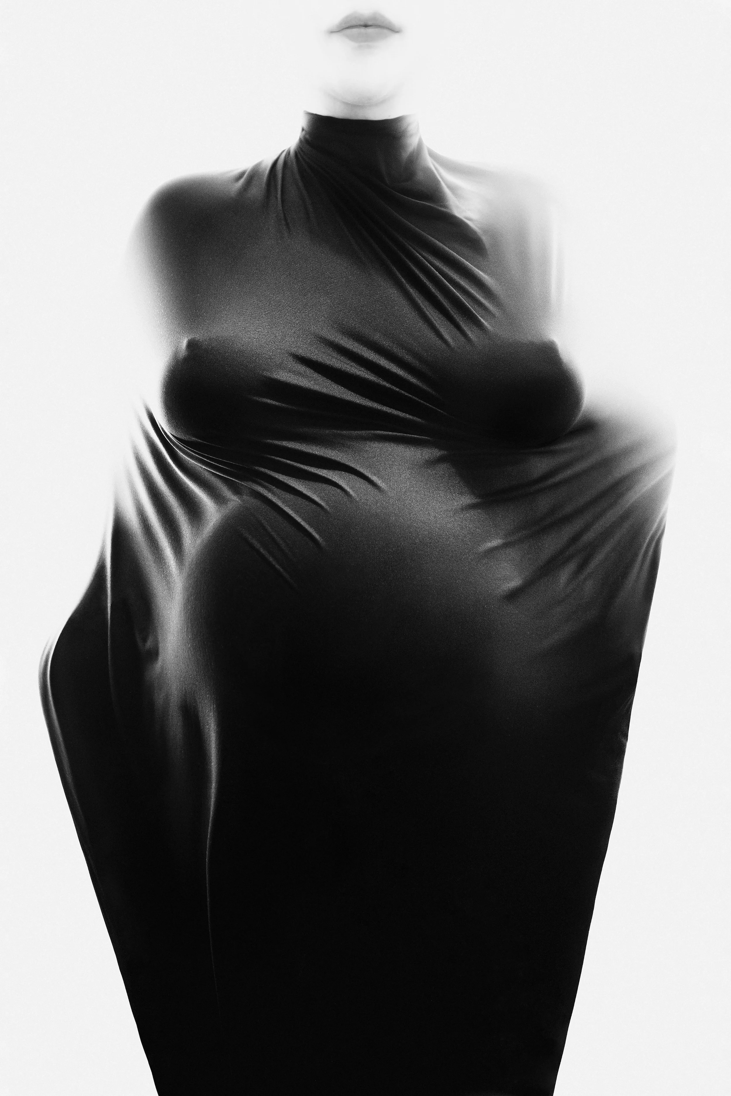 ClaudDomken_Saskia_Canvas of a Woman_1.jpg