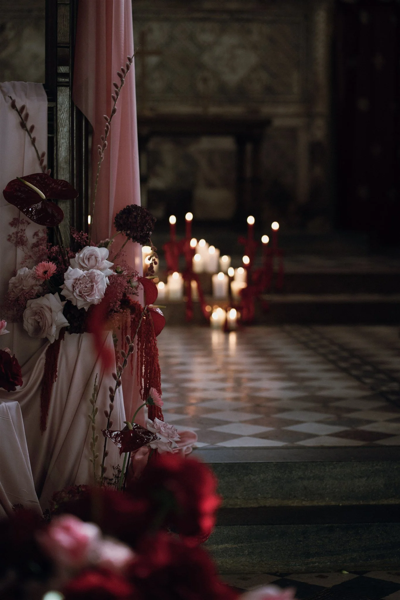 romantic-modern-wedding-church-inspo.jpg