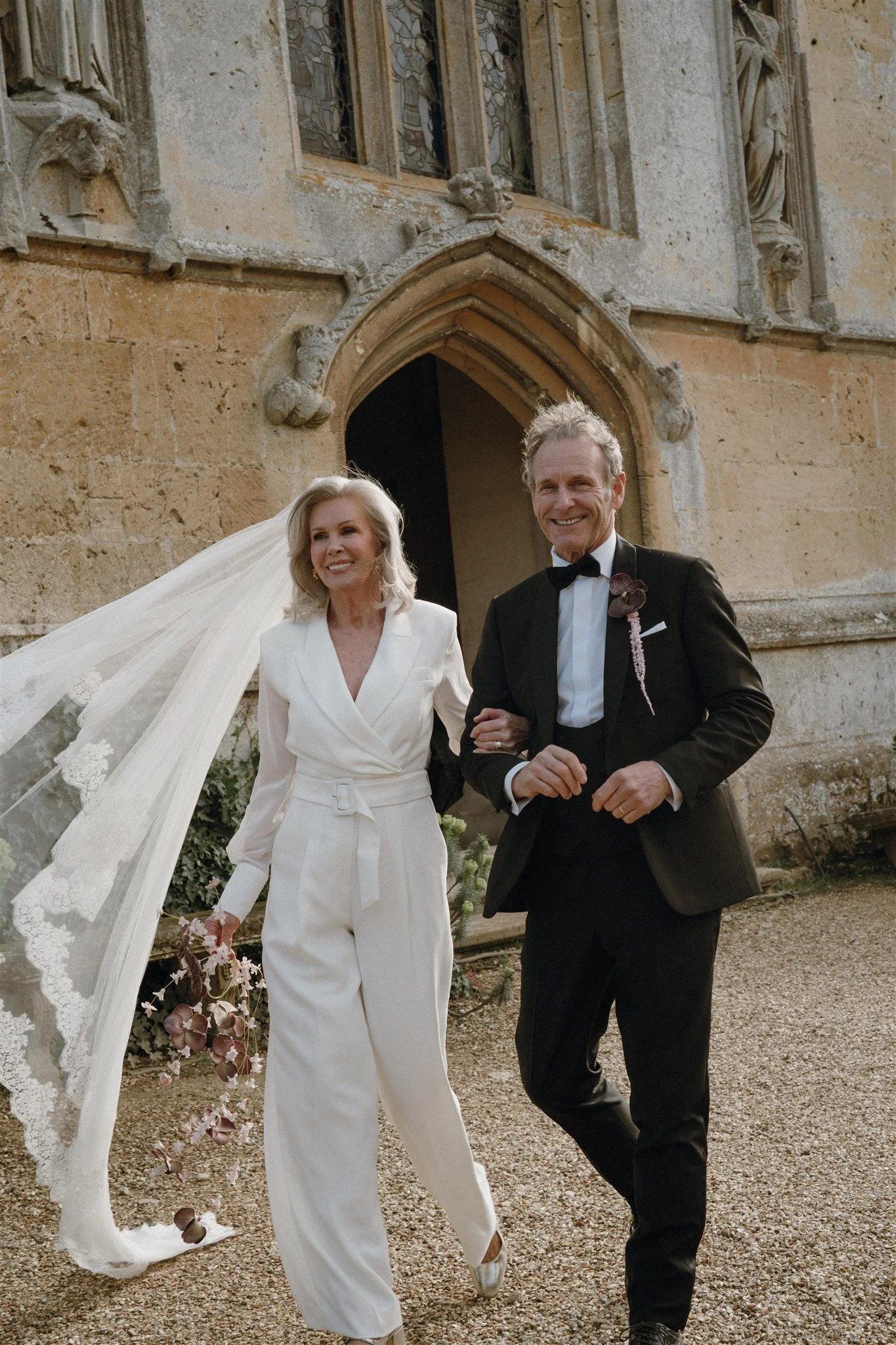 sudeley-castle-wedding-planner-valentine-design.jpg