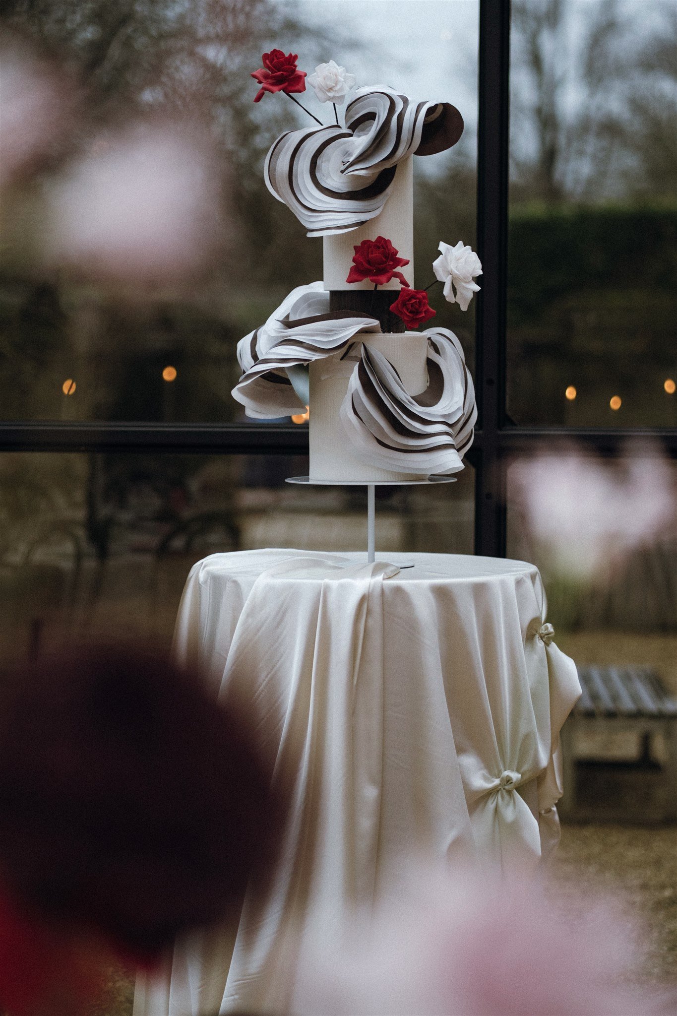 contemporary-wedding-table-styling.jpg