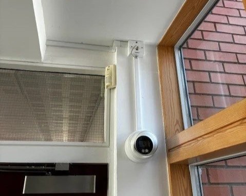 Camera2.jpg