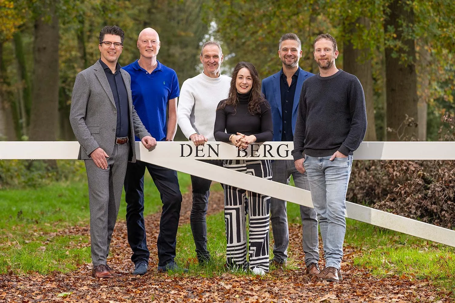 Voor @ruimtevoorarchitectuur verzorgden wij de bedrijfsfotografie en de profielfoto's. Ruimte Voor Architectuur is een bedrijf dat uitblinkt in creativiteit, bouwkundig vakmanschap en innovatieve concepten. 
#architectuur #bedrijfsfotografie #profiel