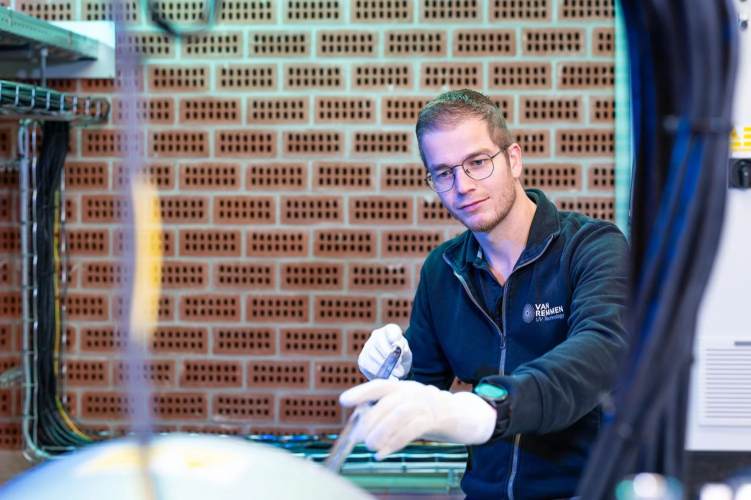 For Van Remmen UV Technology, we made a series of images of one of their installations @_vitens in the east of the Netherlands. With their refined UV-C technology, they keep water clean and safe for all. 

For more images, check 'corporate' via first