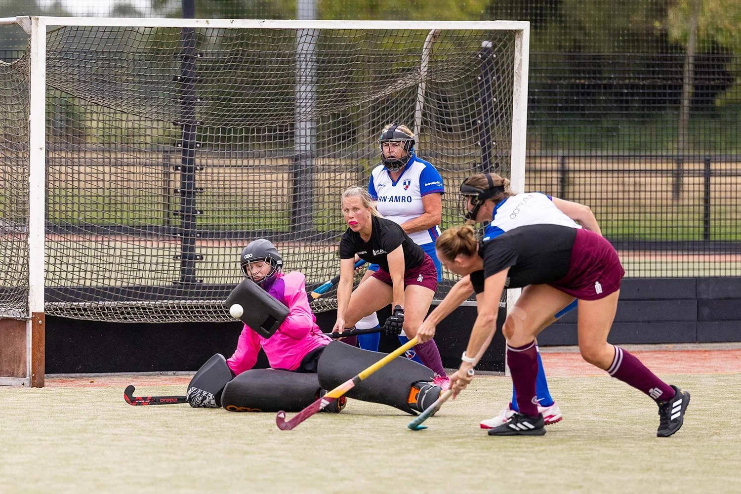 HcZwolle D30-2 tegen HCAres D30-1-13.jpg