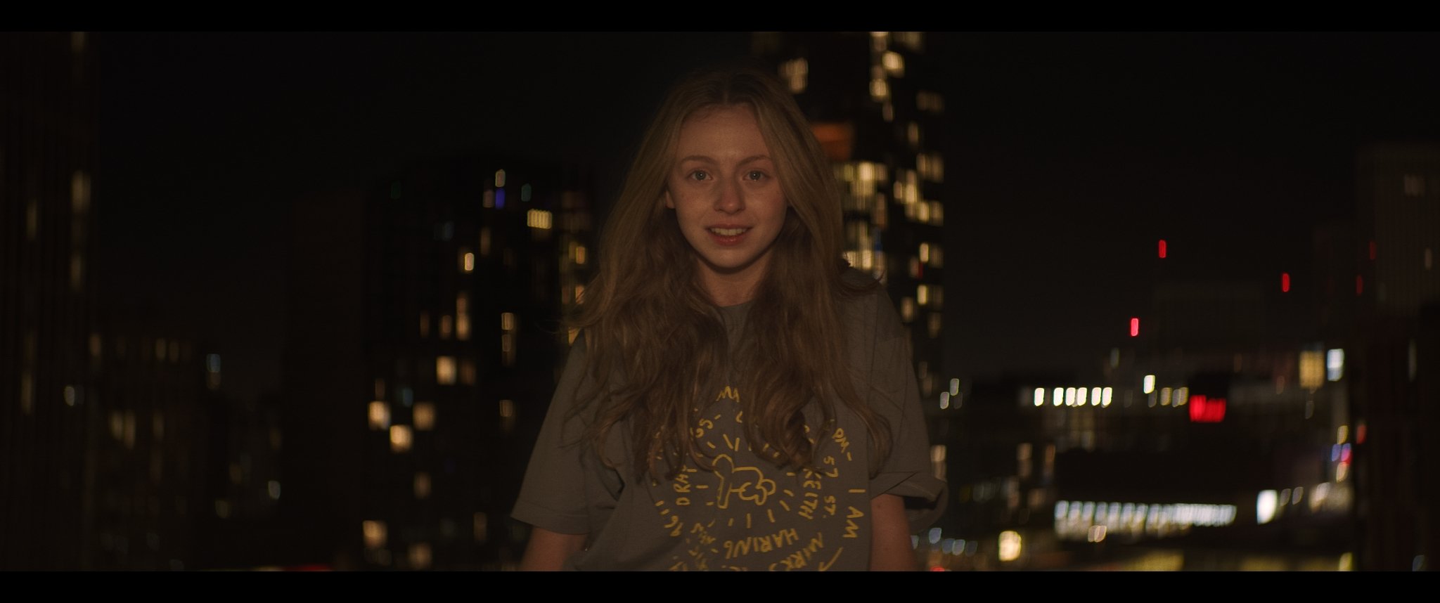 FACE TO_Stills_1.144.1.JPG