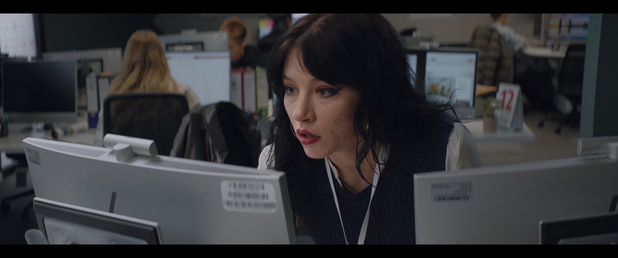 FACE TO_Stills_1.133.1.JPG