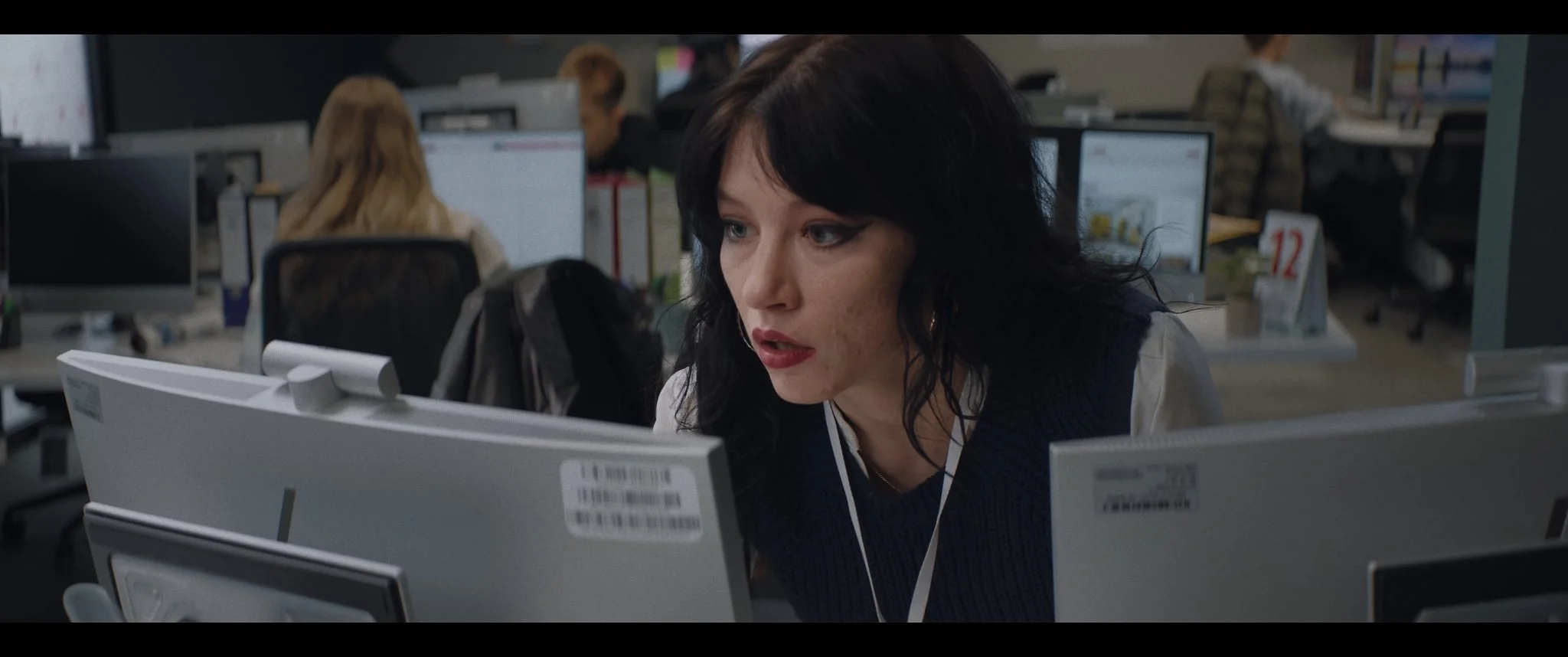 FACE TO_Stills_1.133.1.JPG