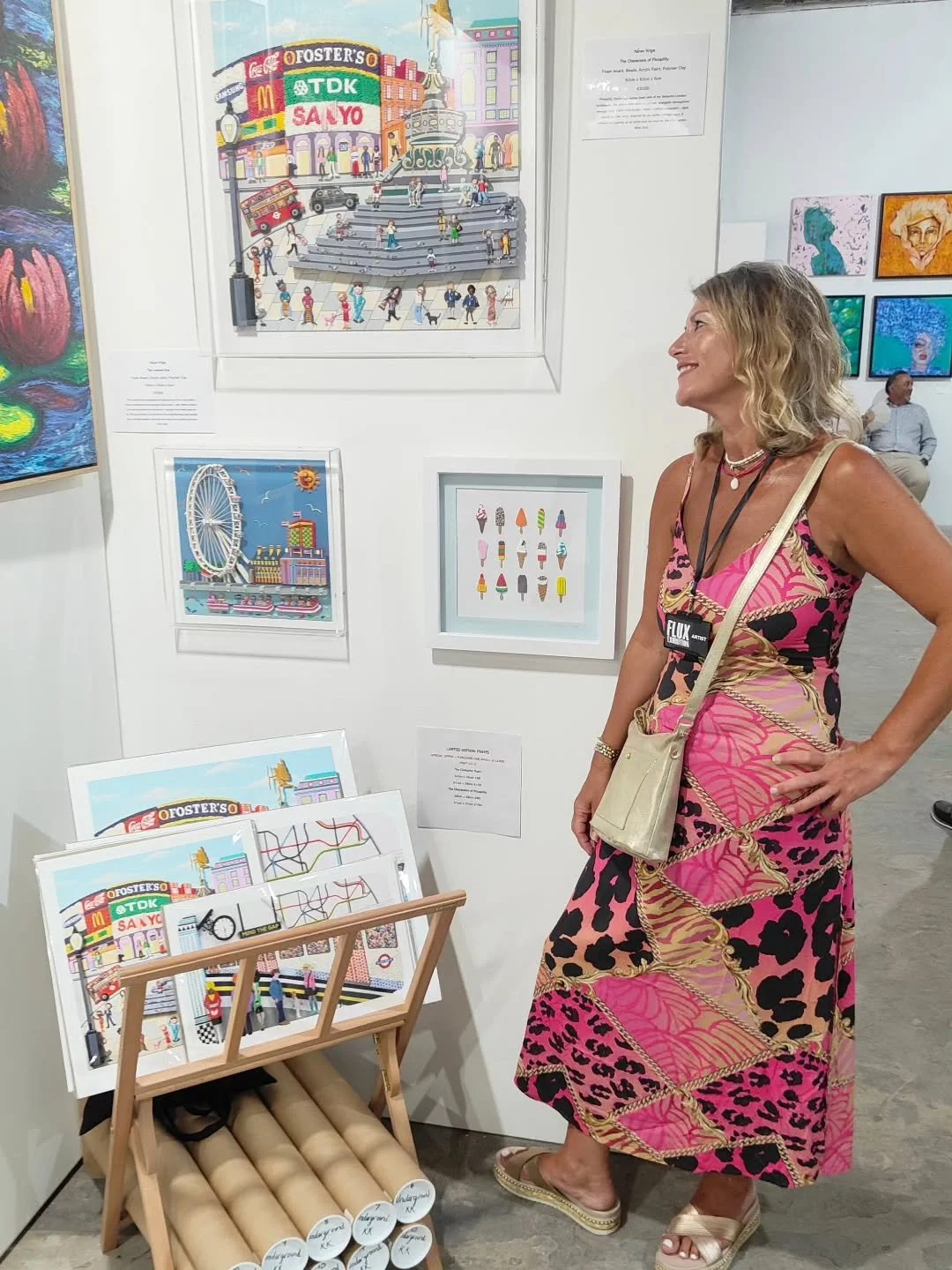 What an amazing Private View last night. Great to chat to so many interesting people. Thank you to everyone who stopped by my stand, very grateful. If you're in London today I will be here @fluxexhibition from 12pm - 8pm. 😉