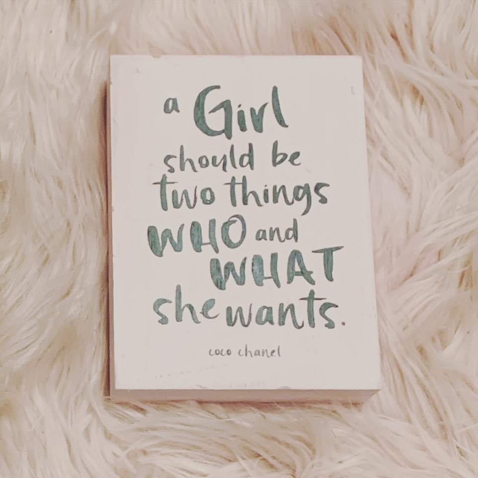 Words to live by 🙌🏼
Because, what does it matter what other people think of who you are? 
Everyone will have their opinions, have their judgment, and &ldquo;suggestions&rdquo; for you... but at the end of the day, YOU are YOU, they&rsquo;re not. Th